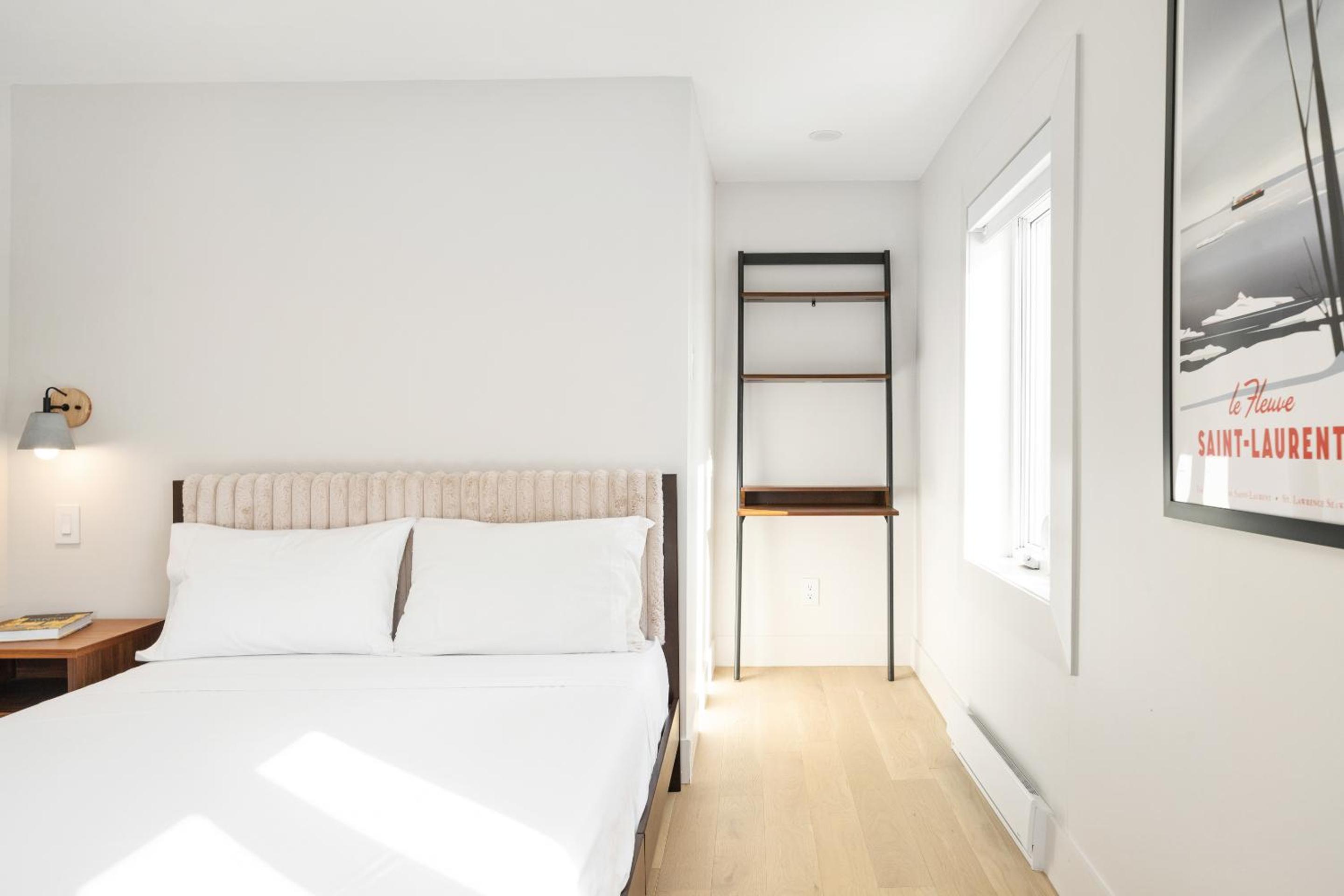 MTL Central Stay Apartments