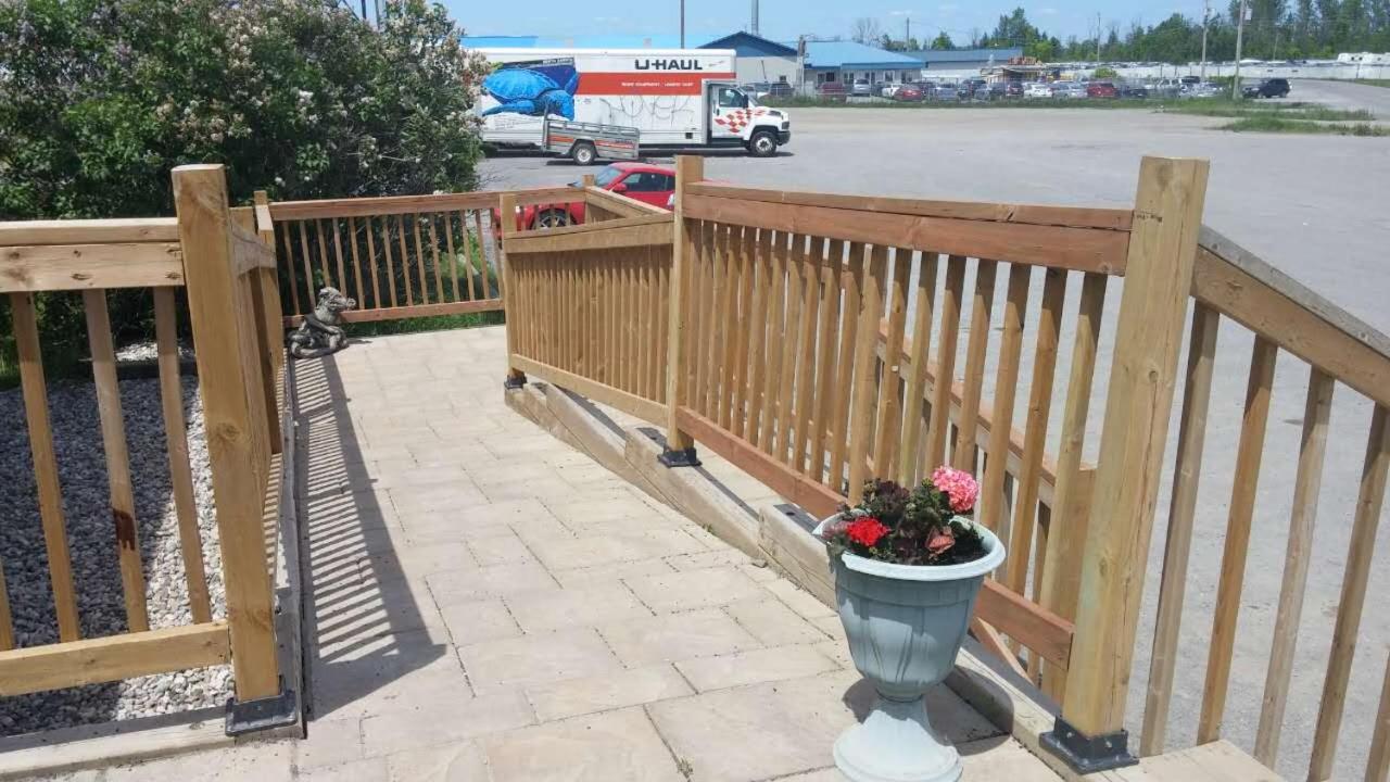 KC's Country Inn