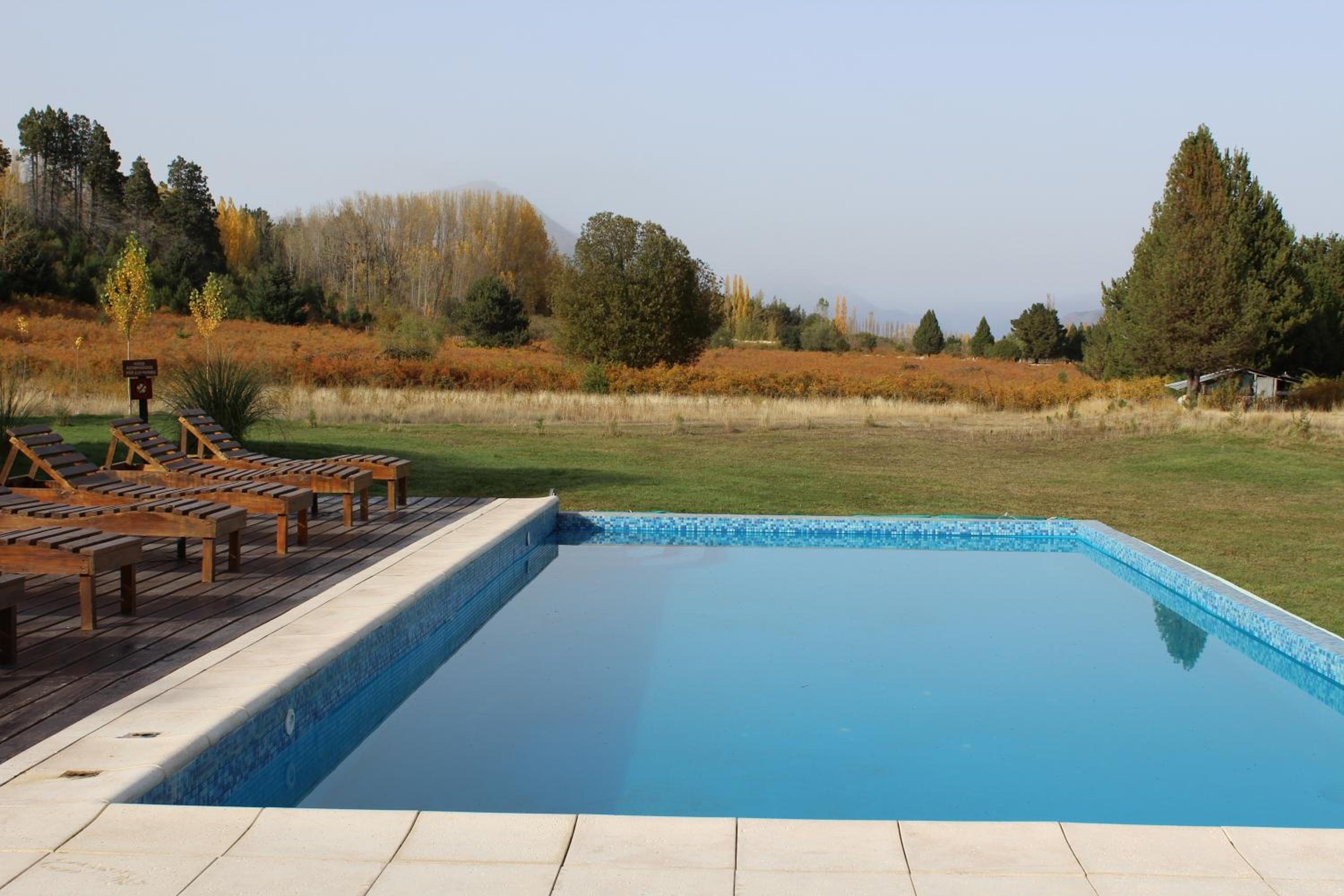 Las Nubes Piscina interior y exterior