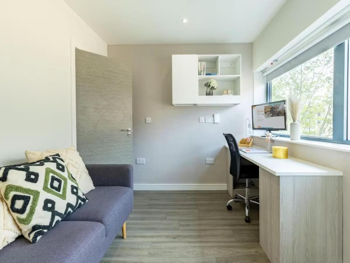 HFS Redvers Towers Sheffield