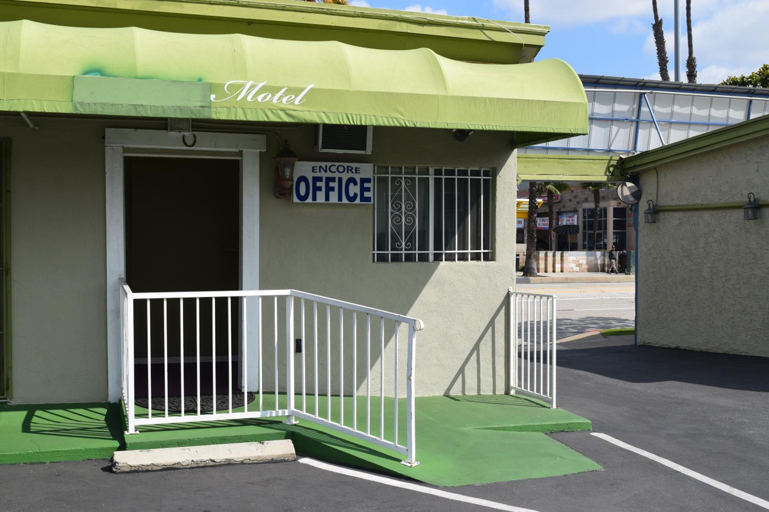 Encore Motel Near Marina Del Rey, Culver City & Venice