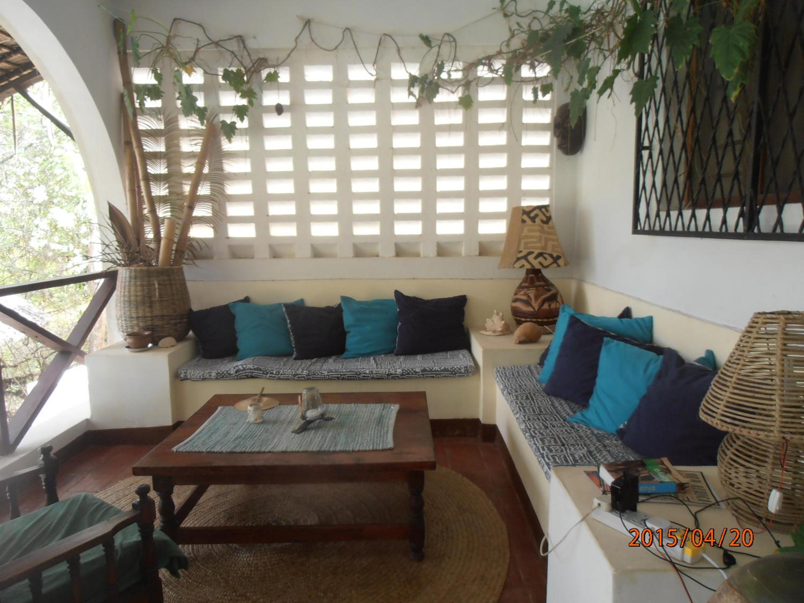 Sunset Villa's Tropical Garden House