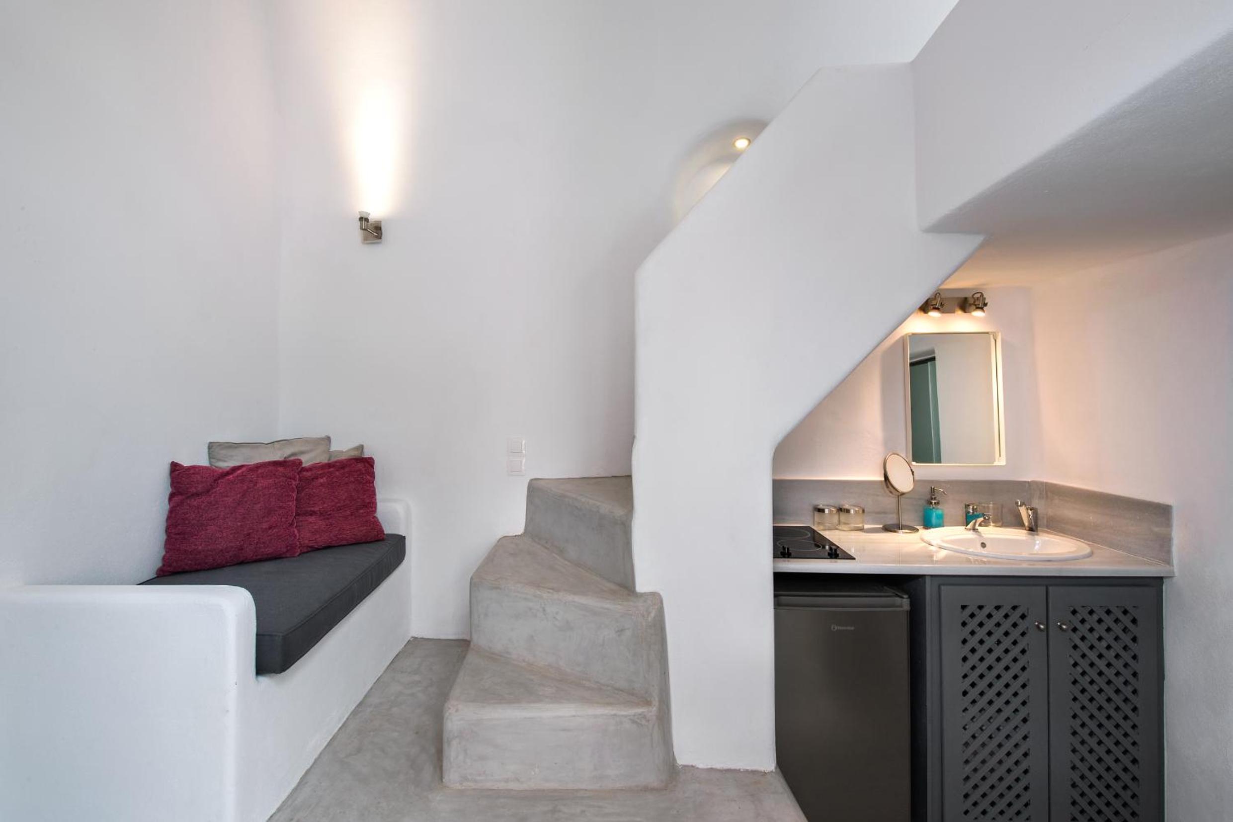 Oia Vacations - Theodora Suites - Property Image 90