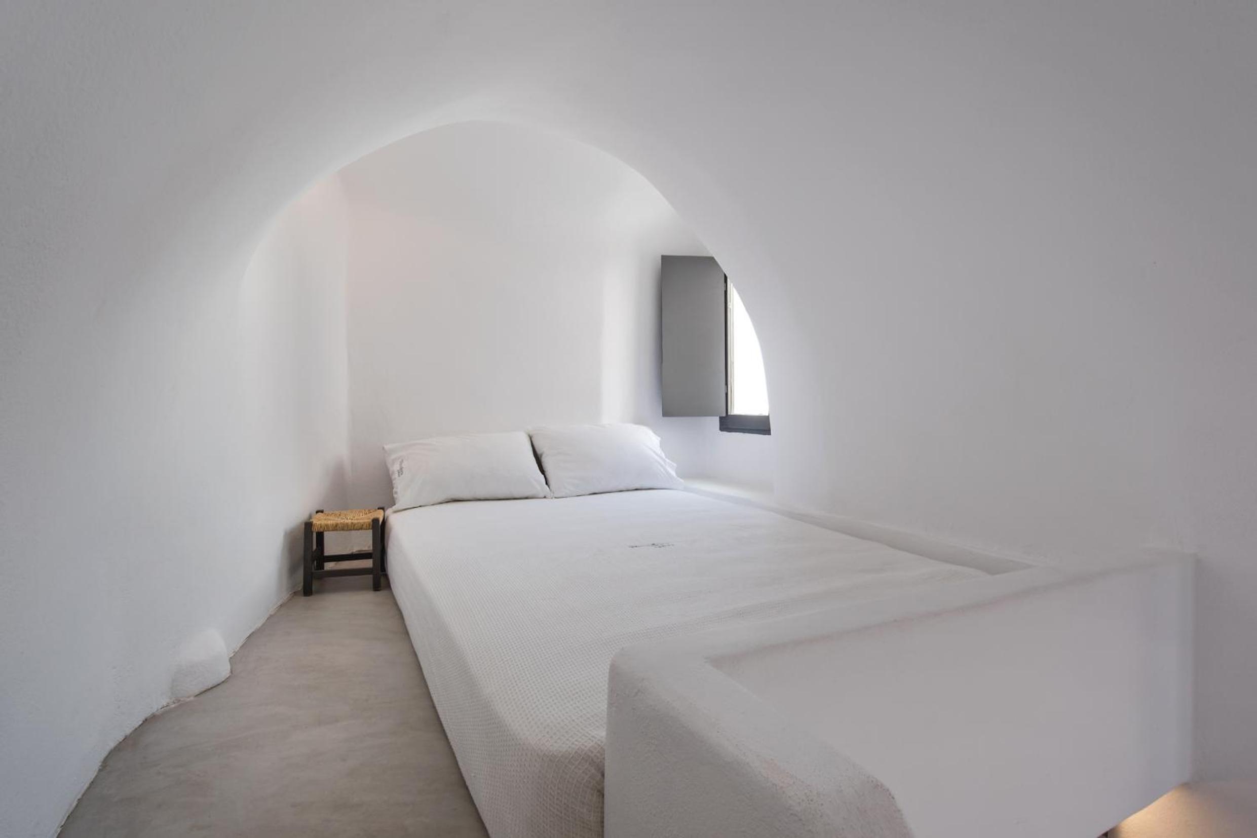 Oia Vacations - Theodora Suites - Property Image 92