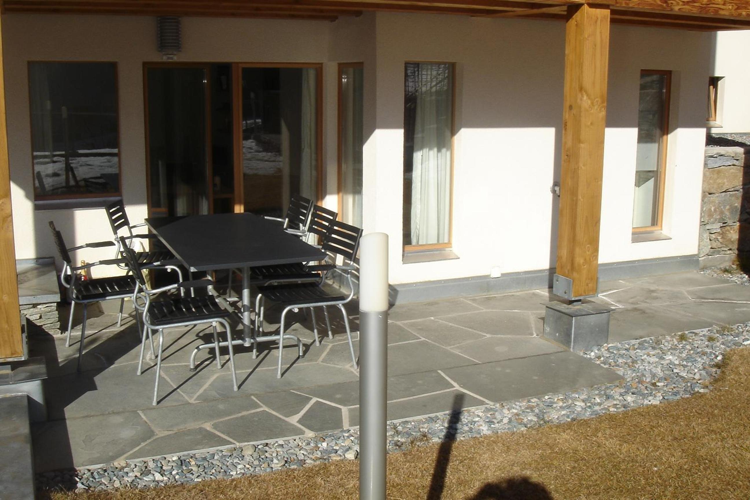 Ari Resort Apartments
