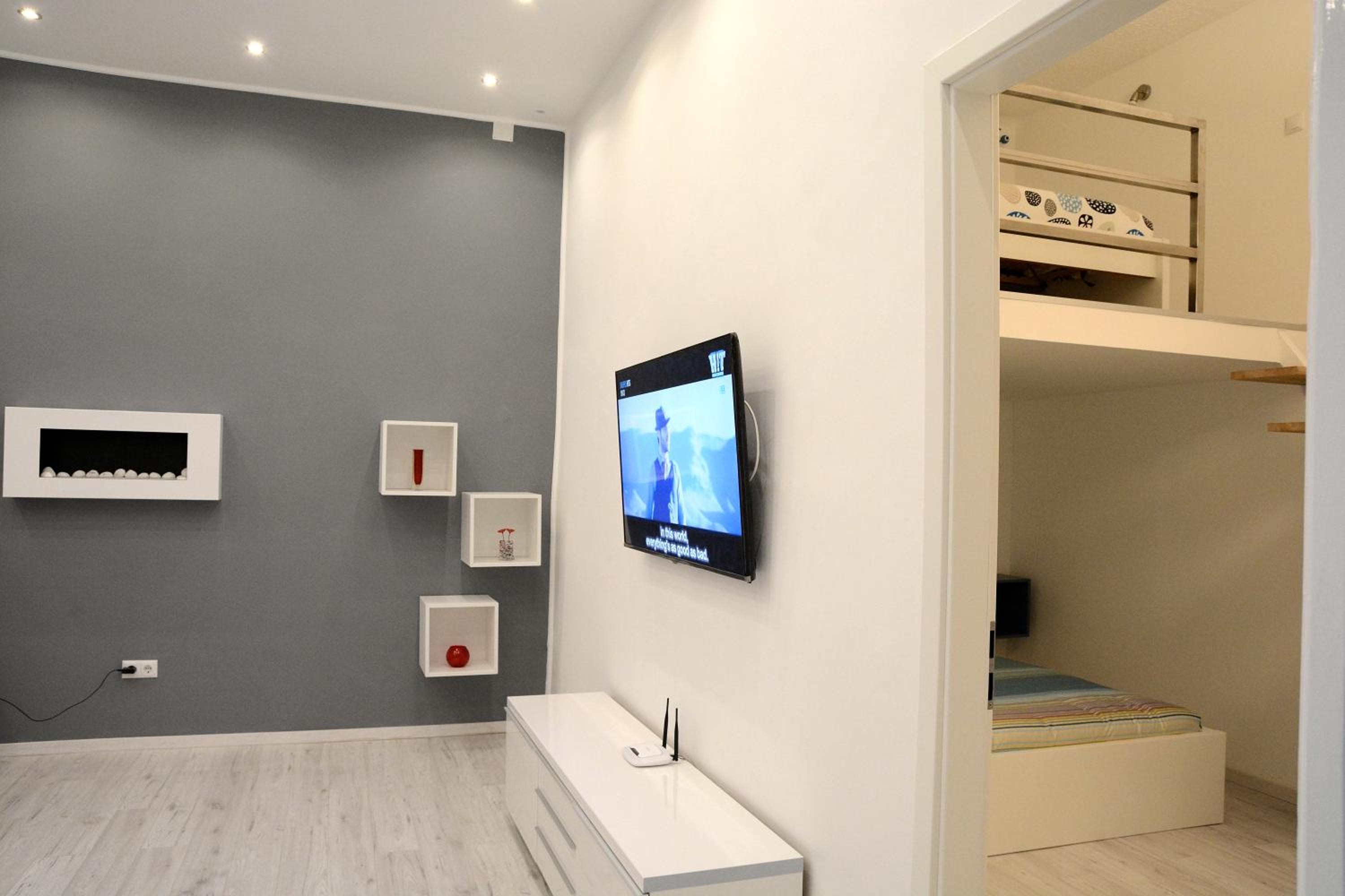 Kiraly Art Apartment view 5