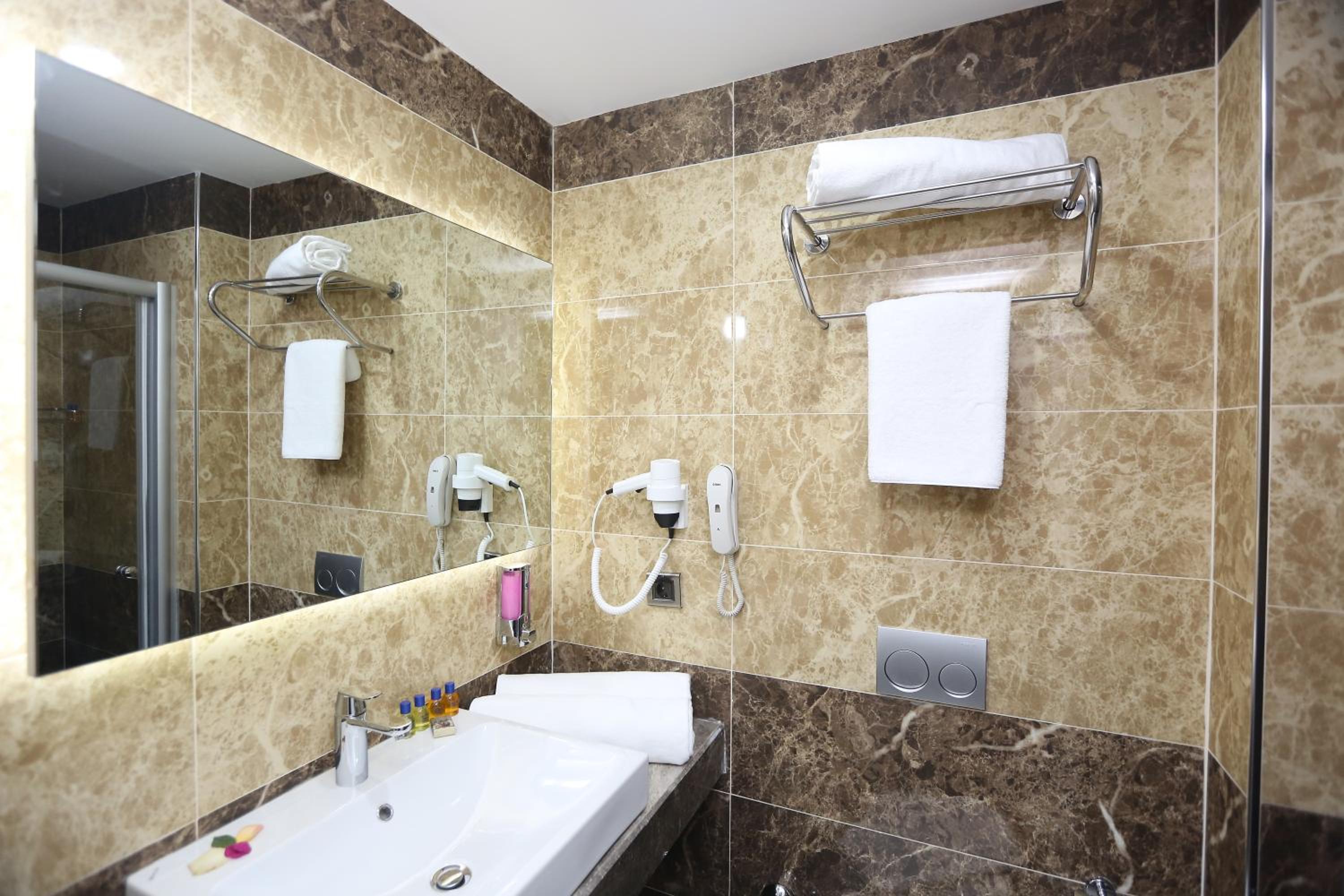Elips Royal Hotel & SPA - Image 45