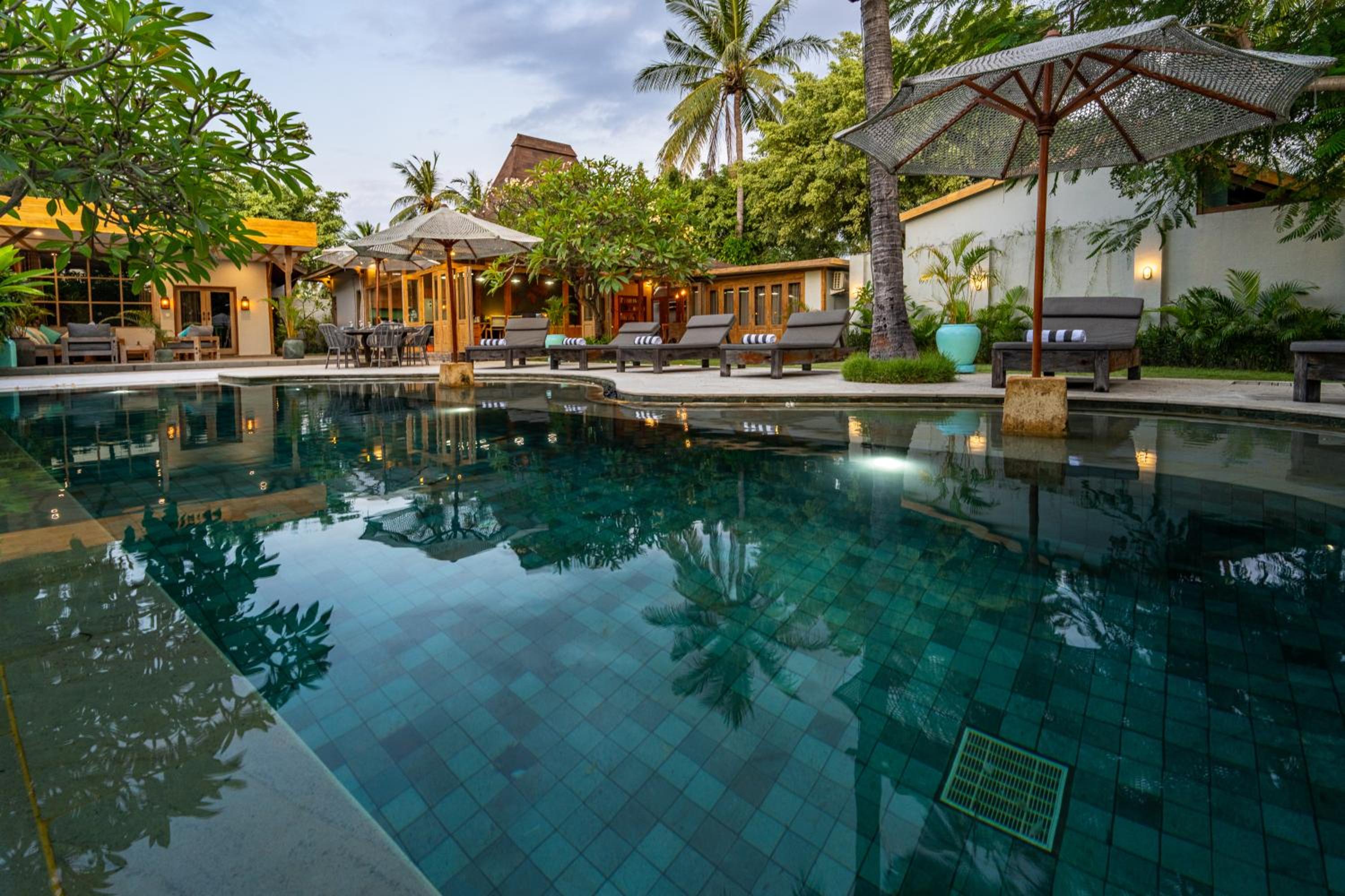 Villa Casa Gili T 4BR Villa, Pool, Gym & Bikes