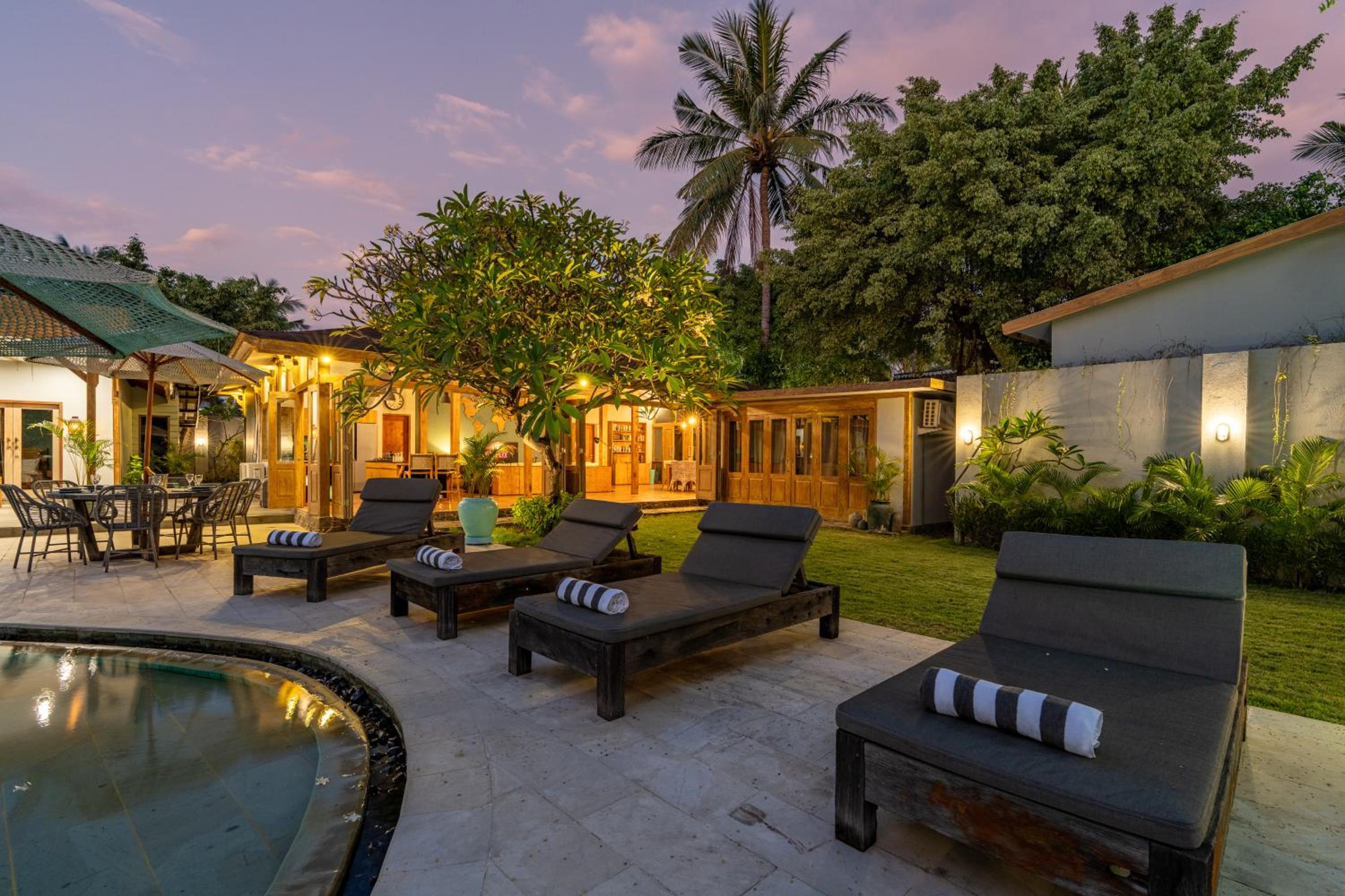 Villa Casa Gili T 4BR Villa, Pool, Gym & Bikes