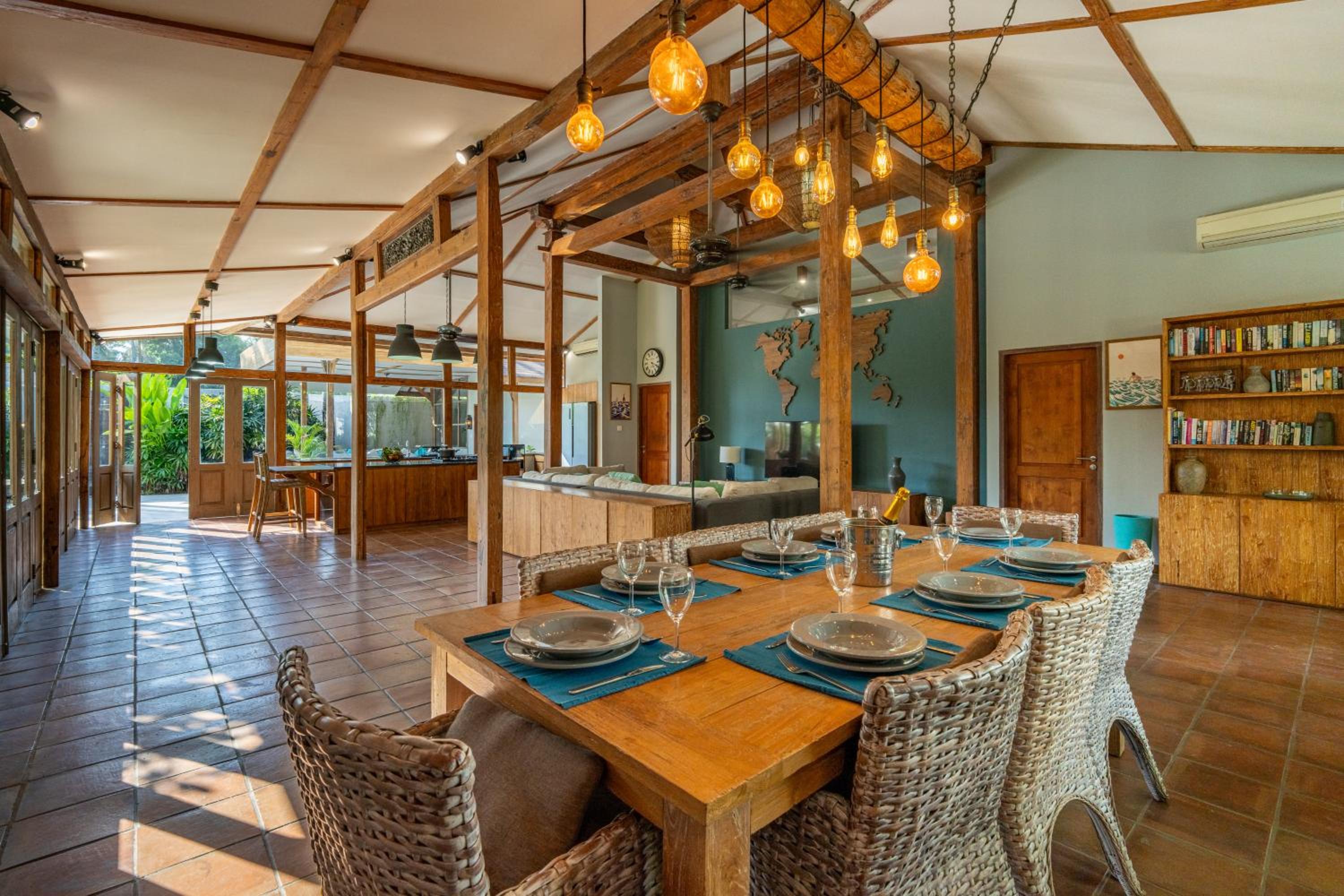 Villa Casa Gili T 4BR Villa, Pool, Gym & Bikes