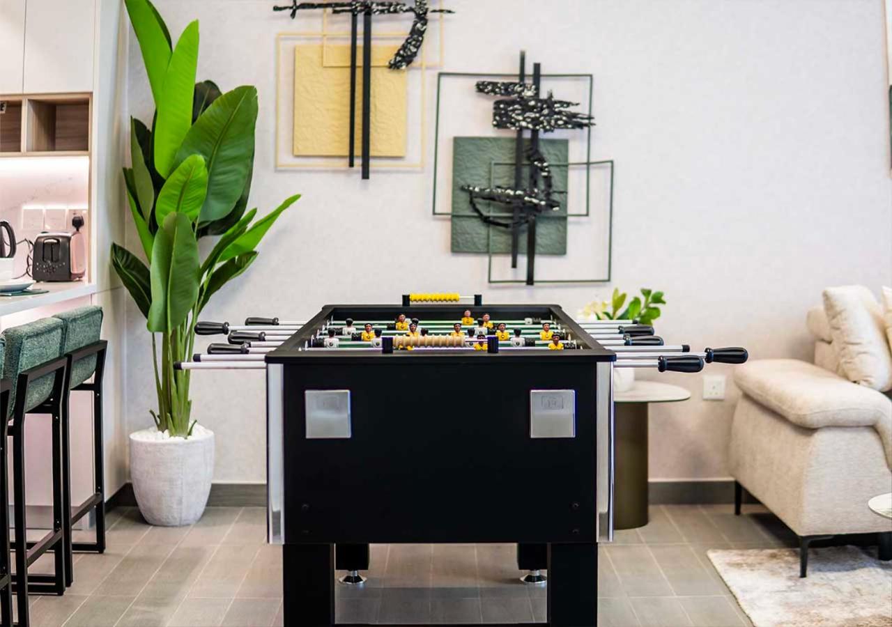 Royal Vista - Luxury 1BR Apartments at Kensington Waters