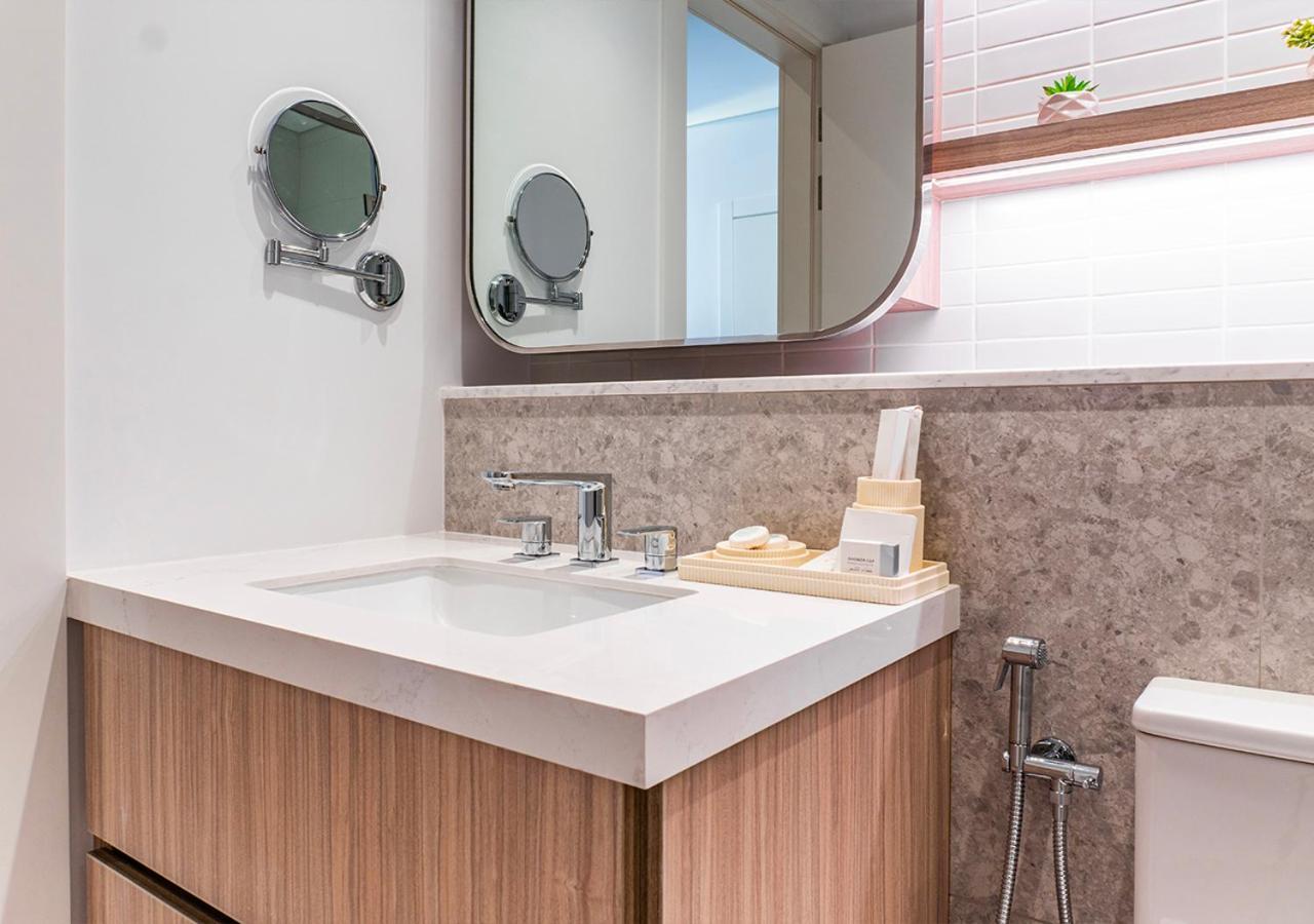 Royal Vista - Luxury 1BR Apartments at Kensington Waters