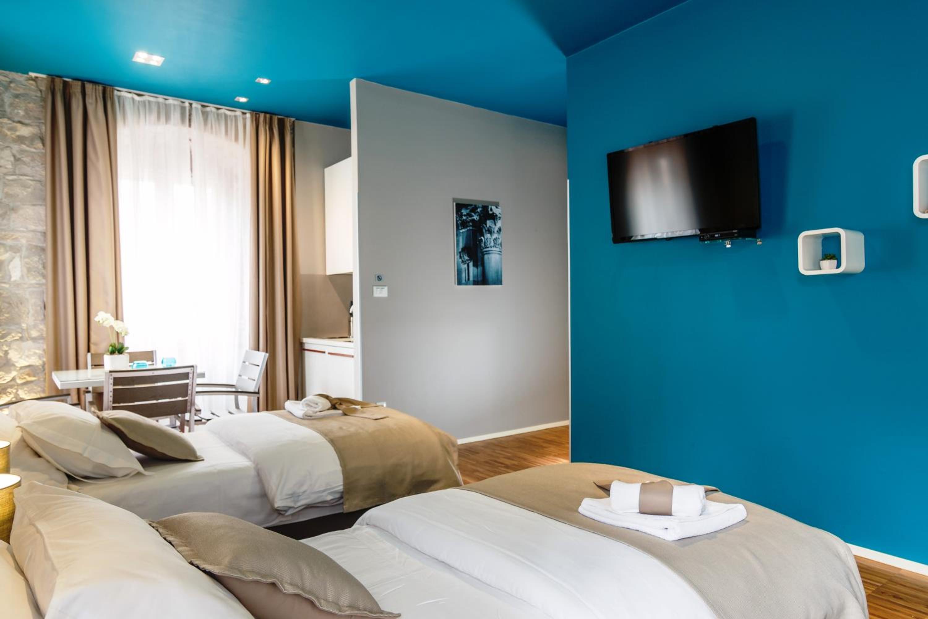 Riva Luxury Rooms photo 84 of 87