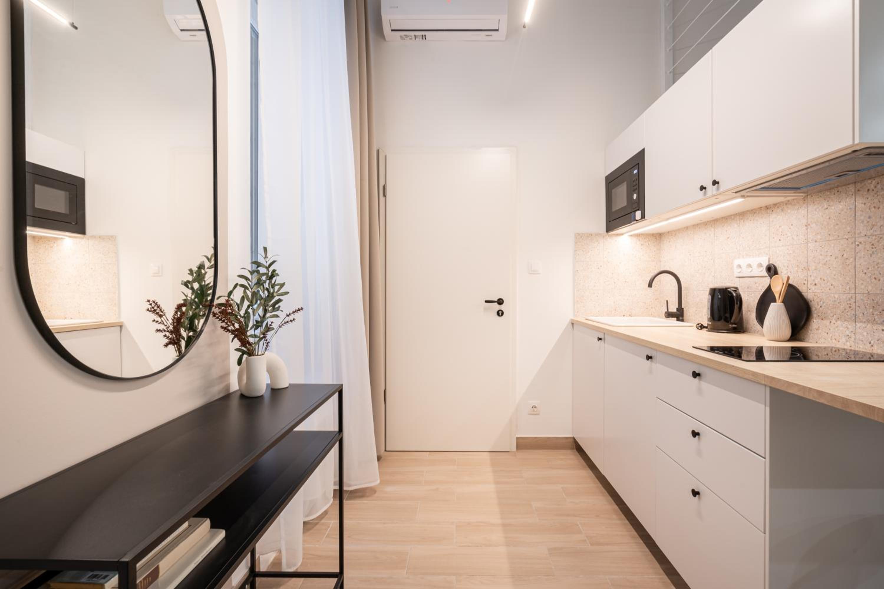 KL35 - Boutique Apartments, Best Location by BQA