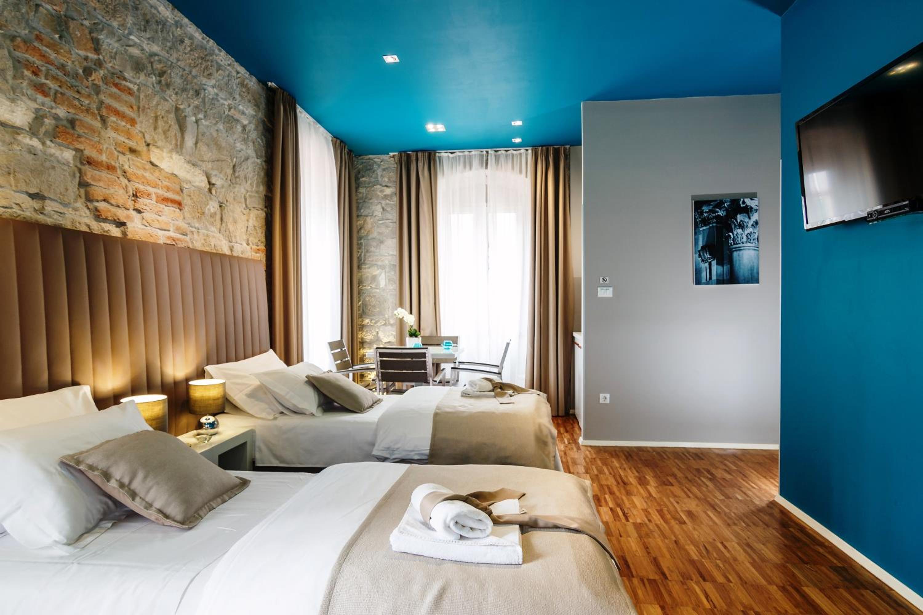 Riva Luxury Rooms photo 56 of 87