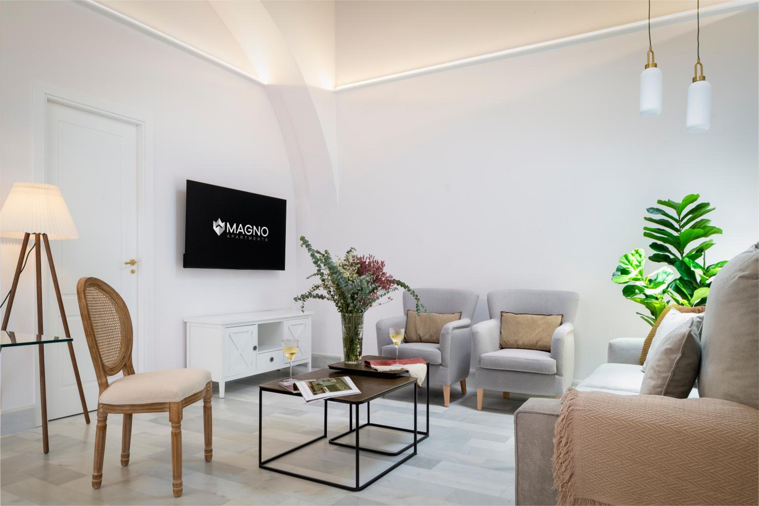 Casa Palacio Bailén by Magno Apartments