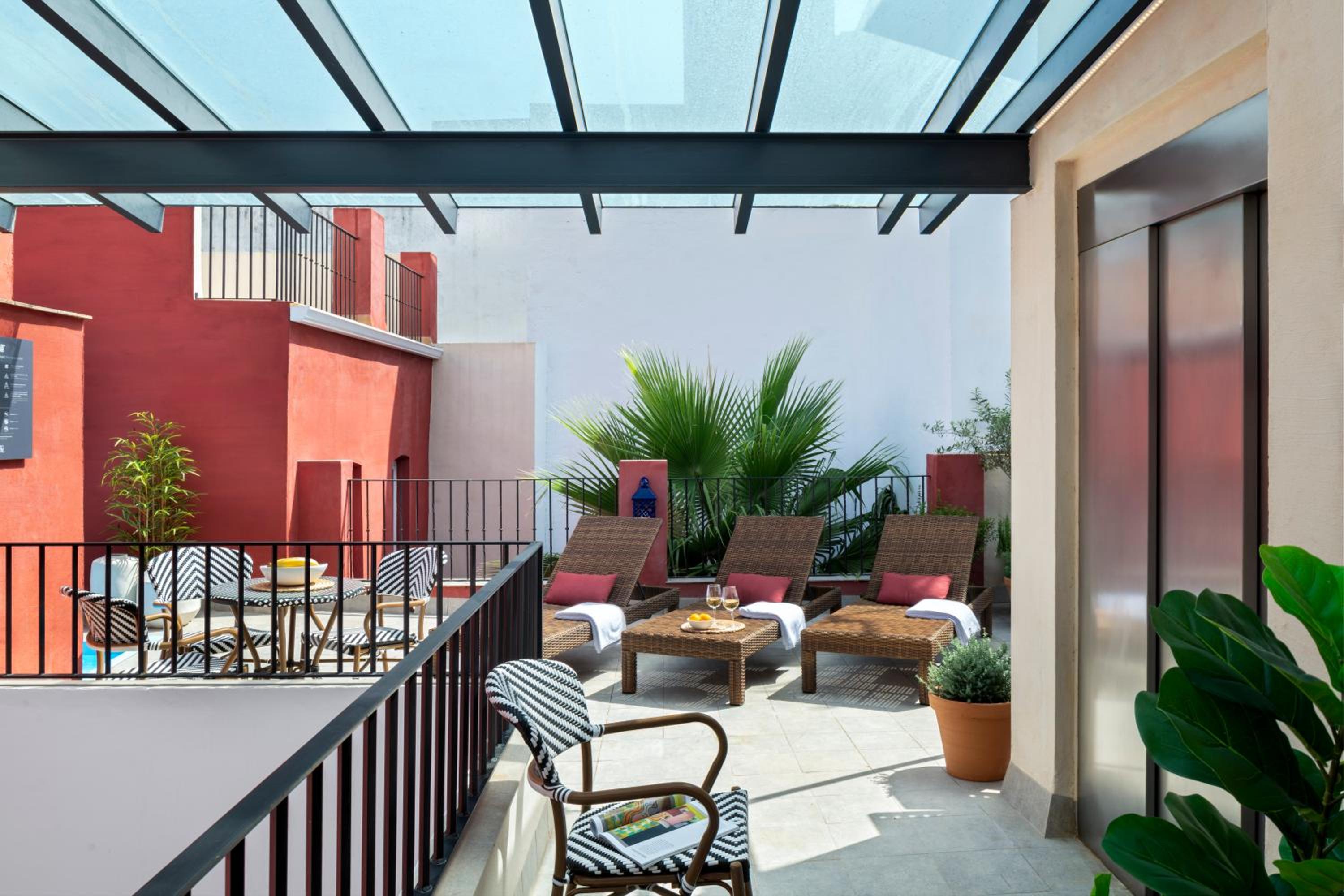 Casa Palacio Bailén by Magno Apartments