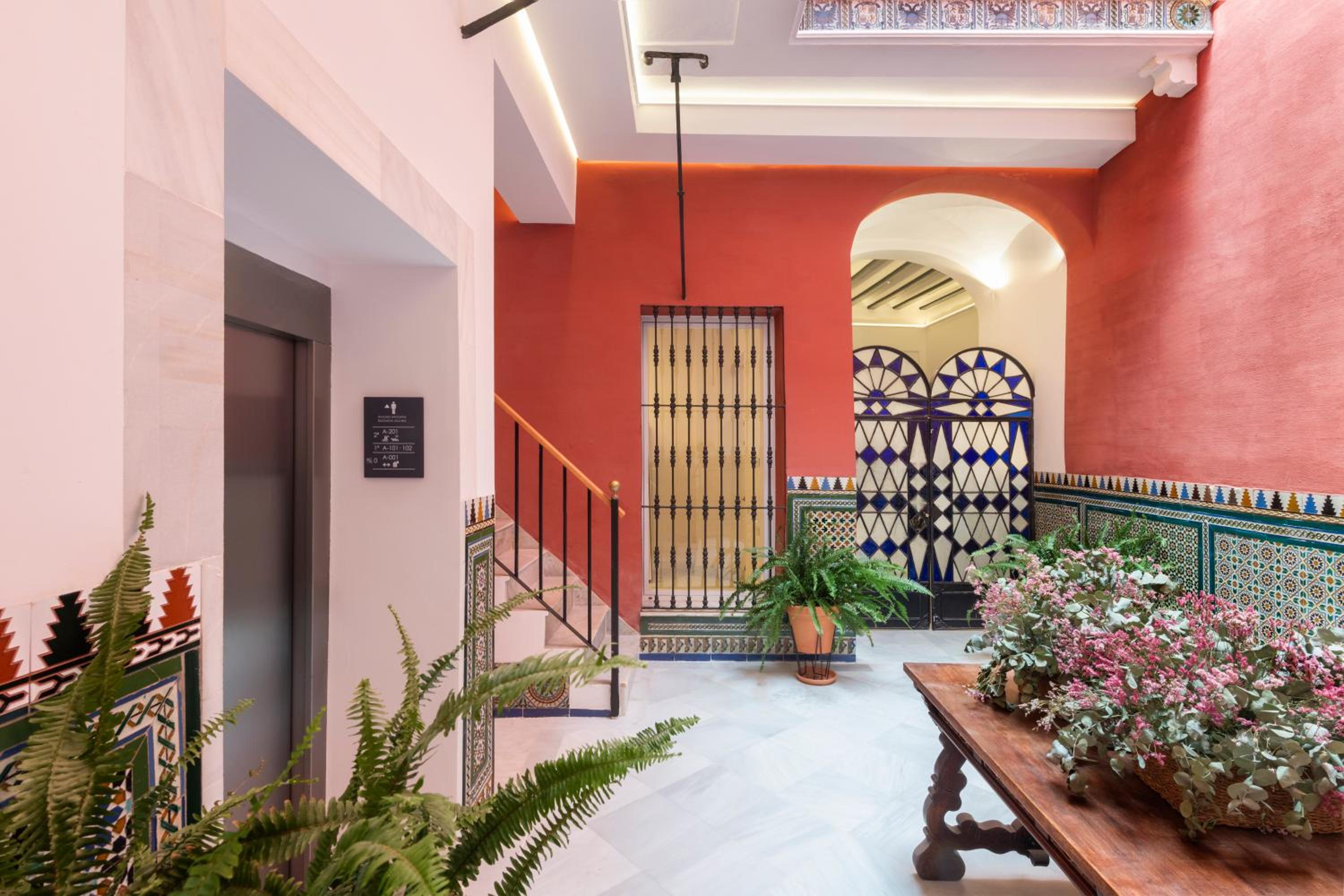 Casa Palacio Bailén by Magno Apartments