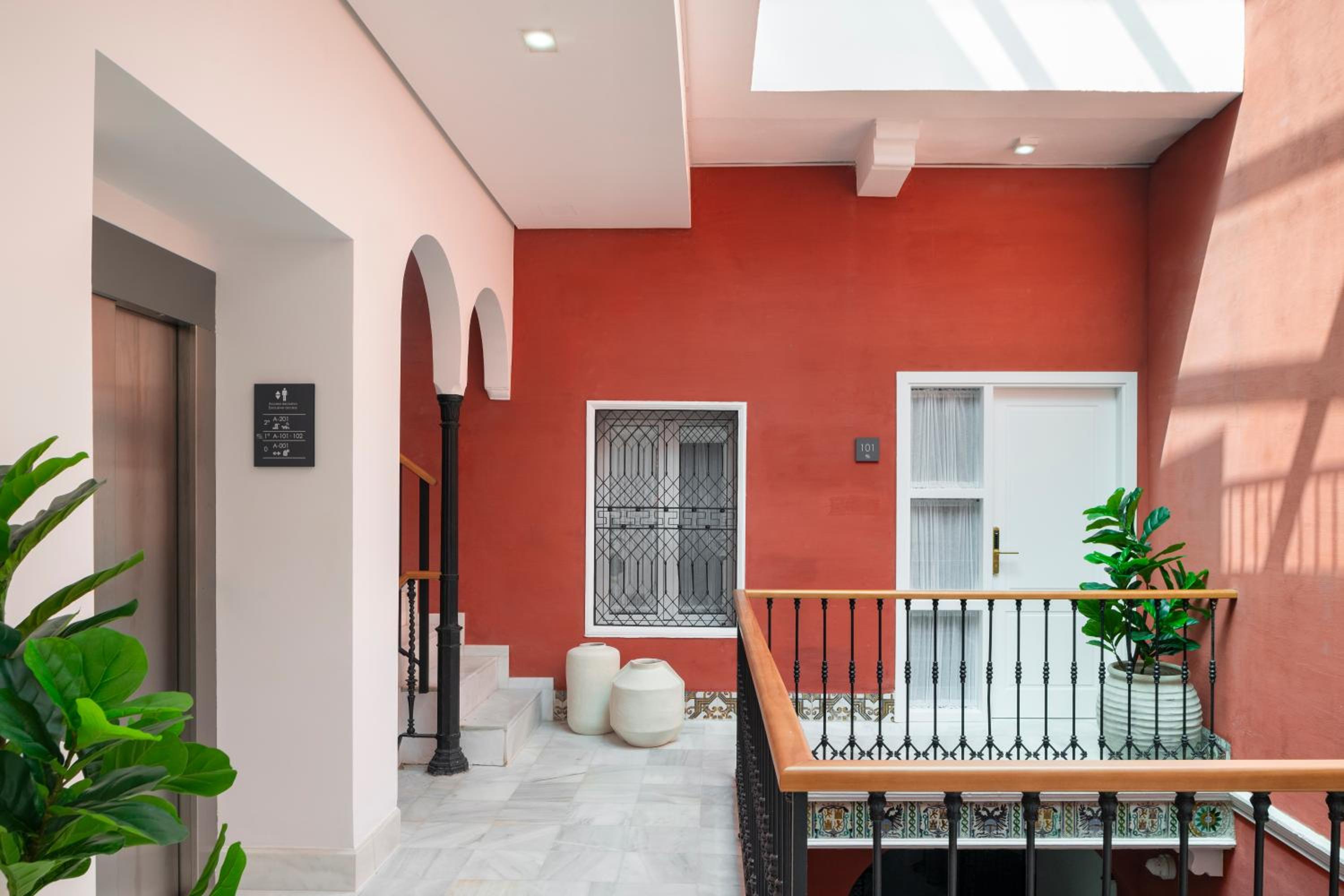 Casa Palacio Bailén by Magno Apartments