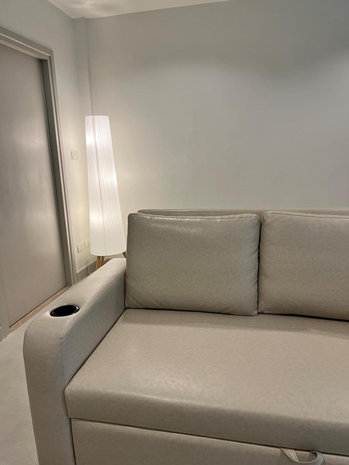 2 Bed & 2 Bath Suite, 2nd floor