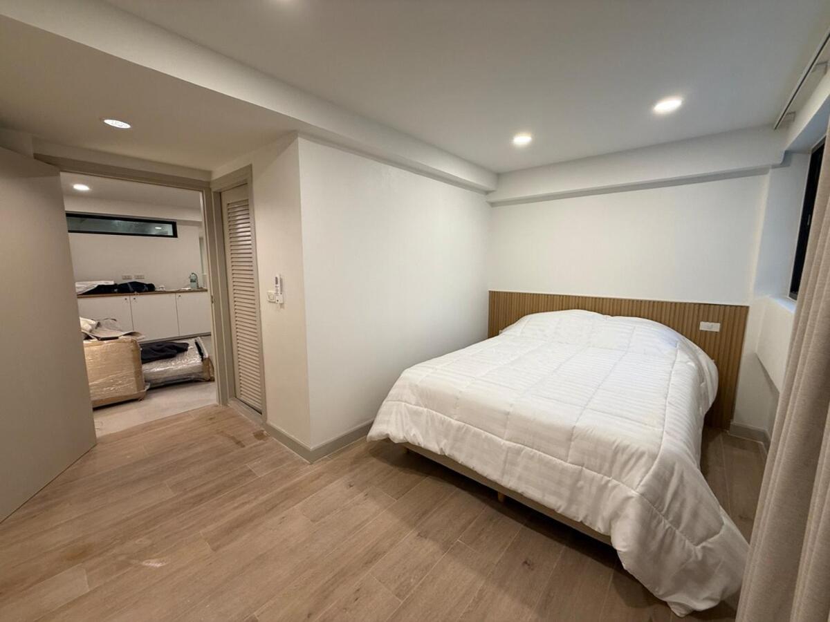 2 Bed & 2 Bath Suite, 2nd floor