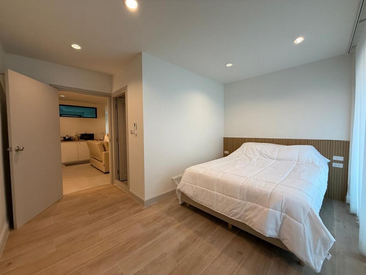 2 Bed & 2 Bath Suite, 4th floor