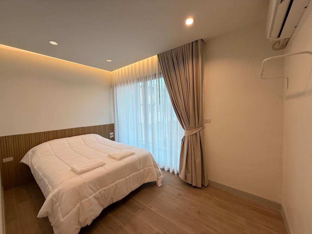 2 Bed & 2 Bath Suite, 5th floor