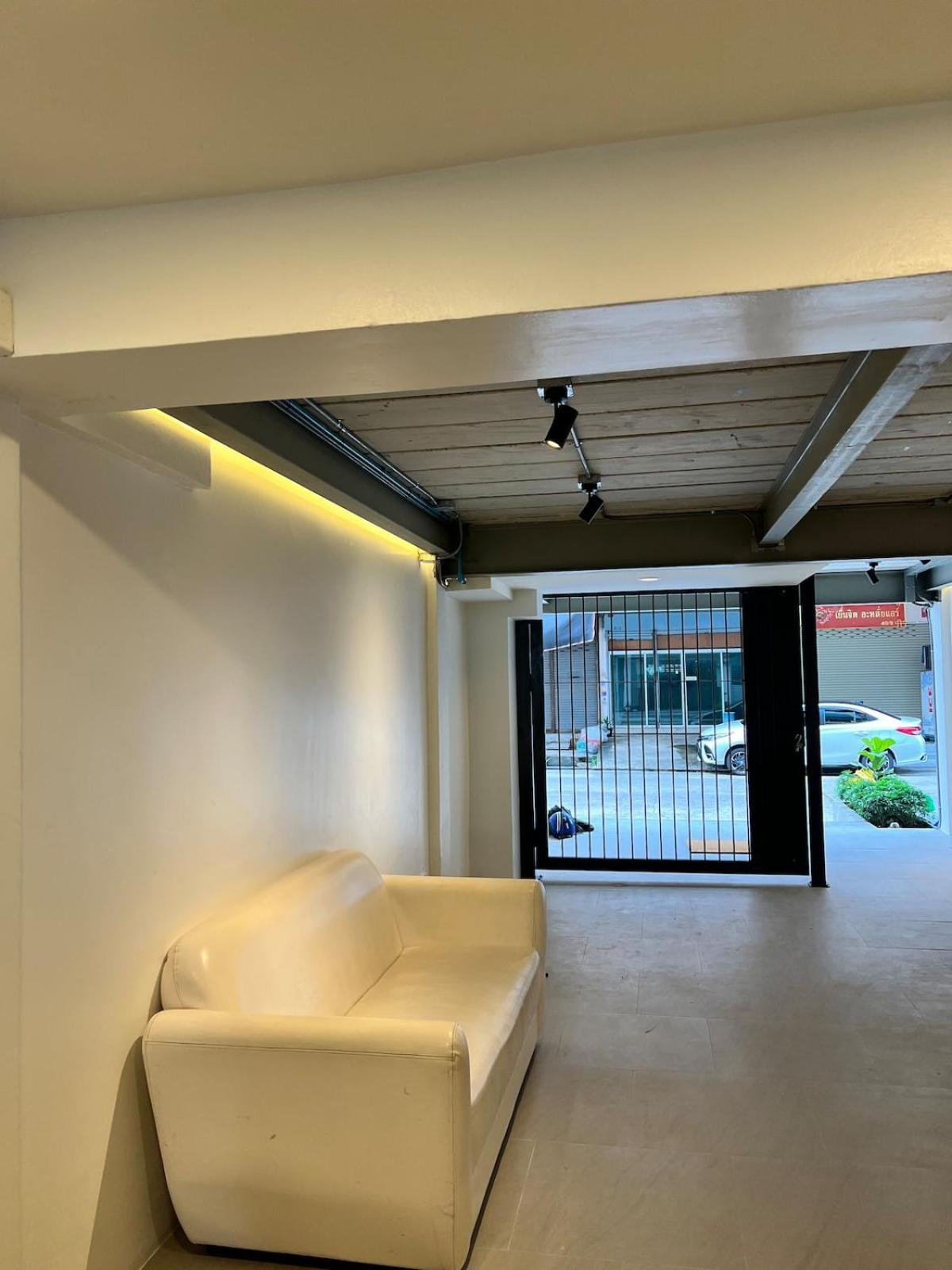 2 Bed & 2 Bath Suite, 5th floor