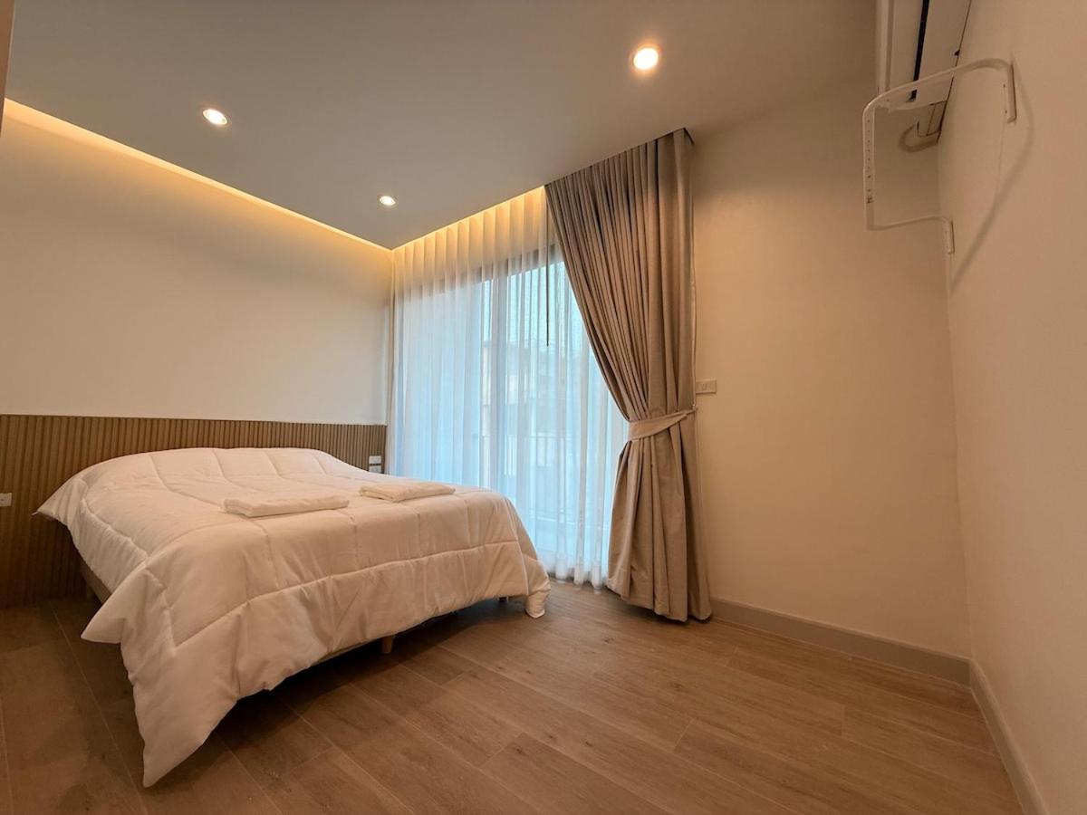 2 Bed & 2 Bath Suite, 5th floor