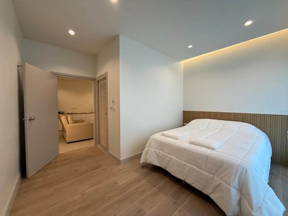 2 Bed & 2 Bath Suite, 5th floor