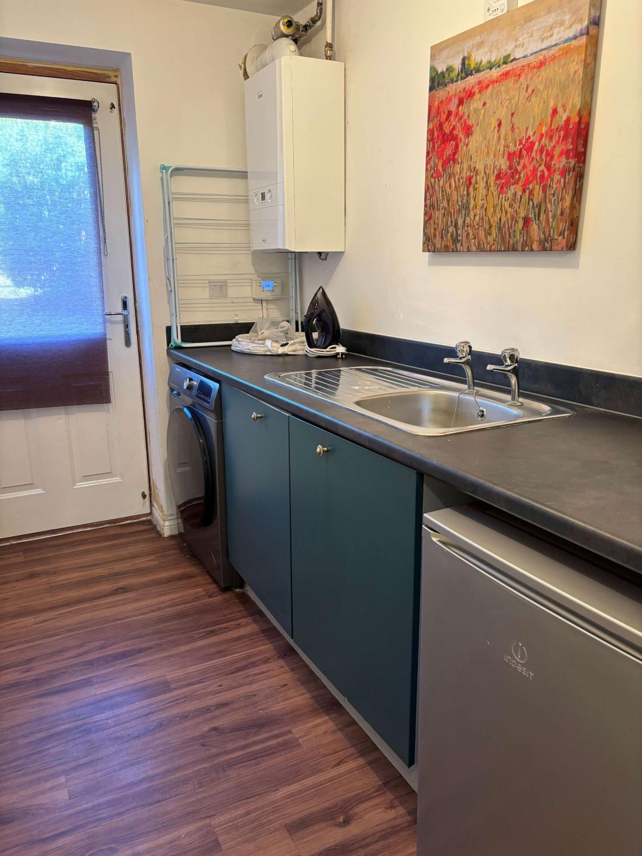 WS10 Contractor House 3 Bed 3 Bath with Parking
