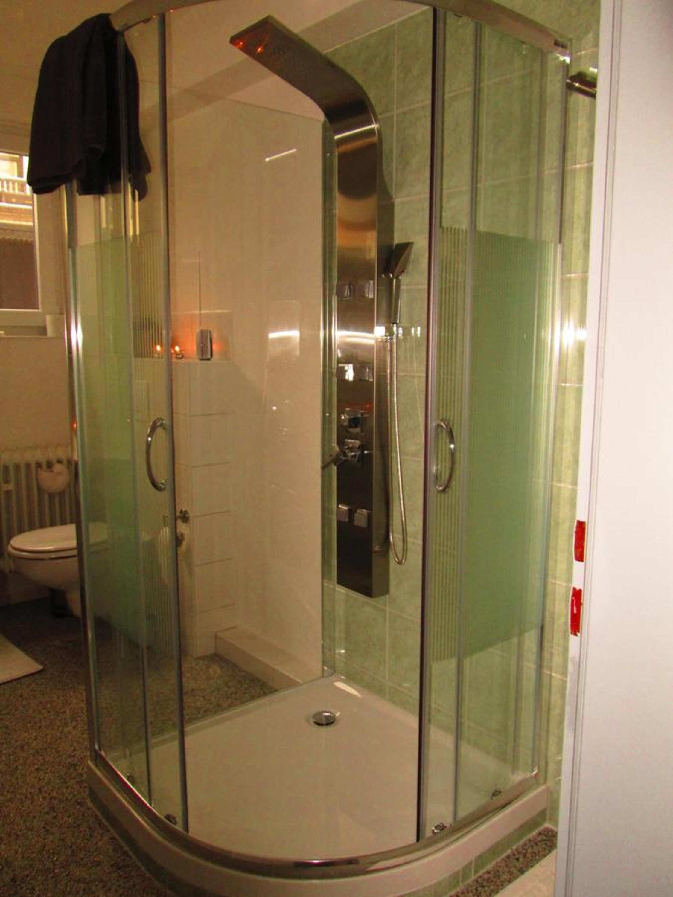 Photo 52