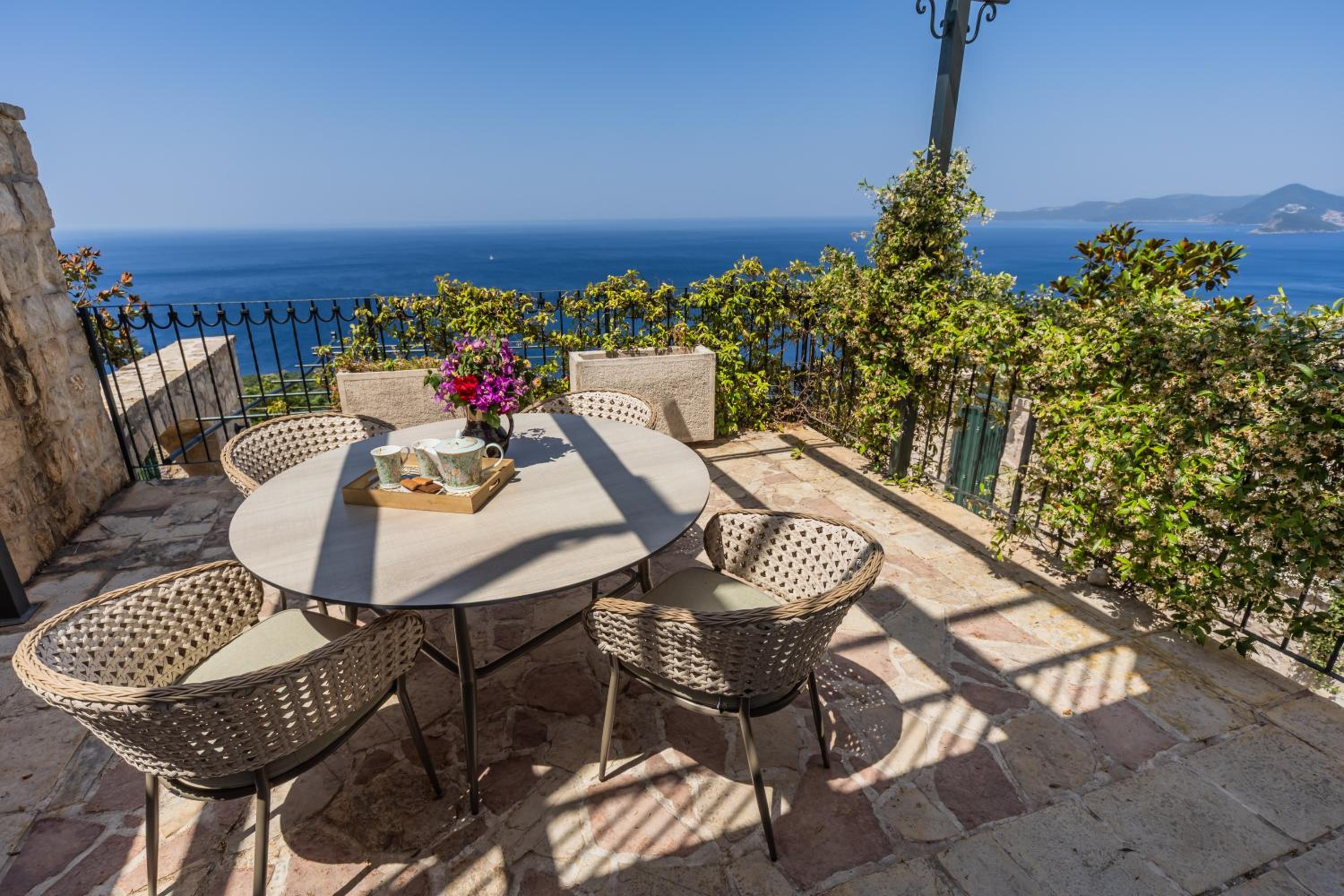 Castello deghli Aranci Eco Resort