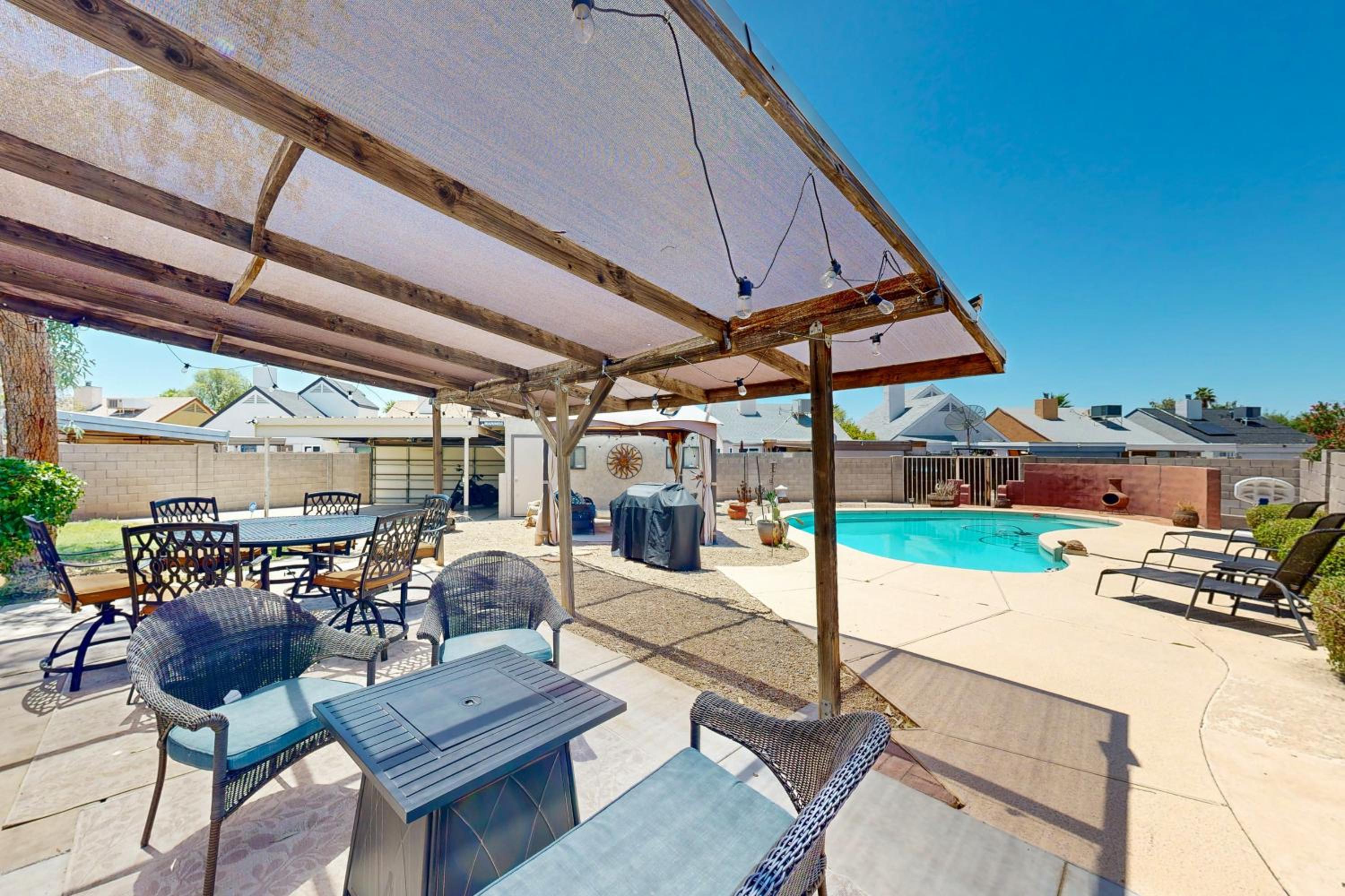 Pool and Fire Pit Desert Radiance in Phoenix!
