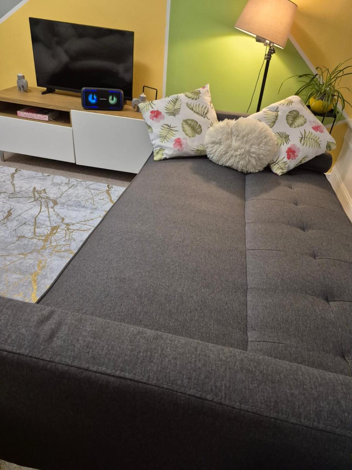 Turnpike lane Flat - Stylish and Bright Flat in North London N8 - 5 mins from Piccadilly line station