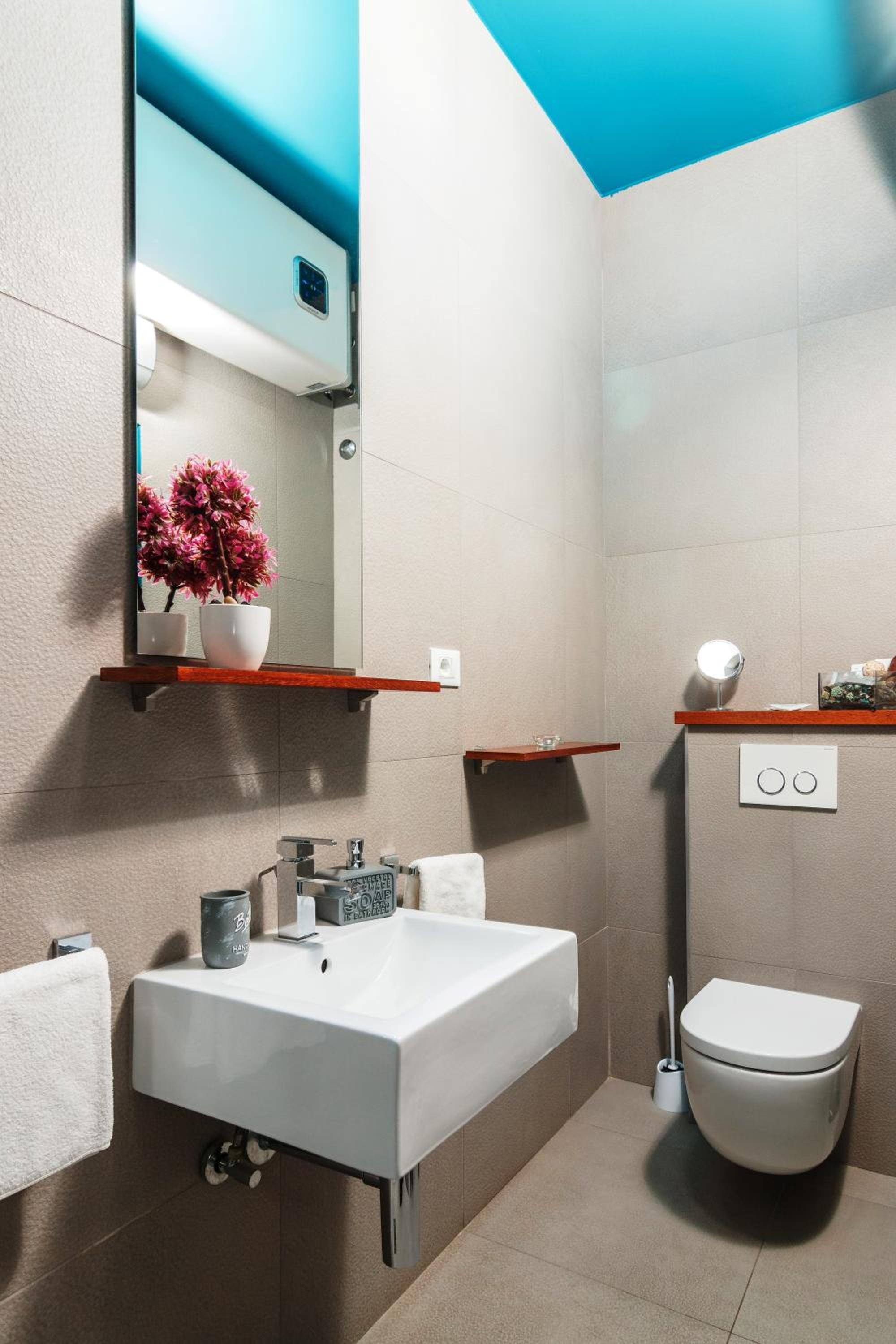 Riva Luxury Rooms photo 51 of 87
