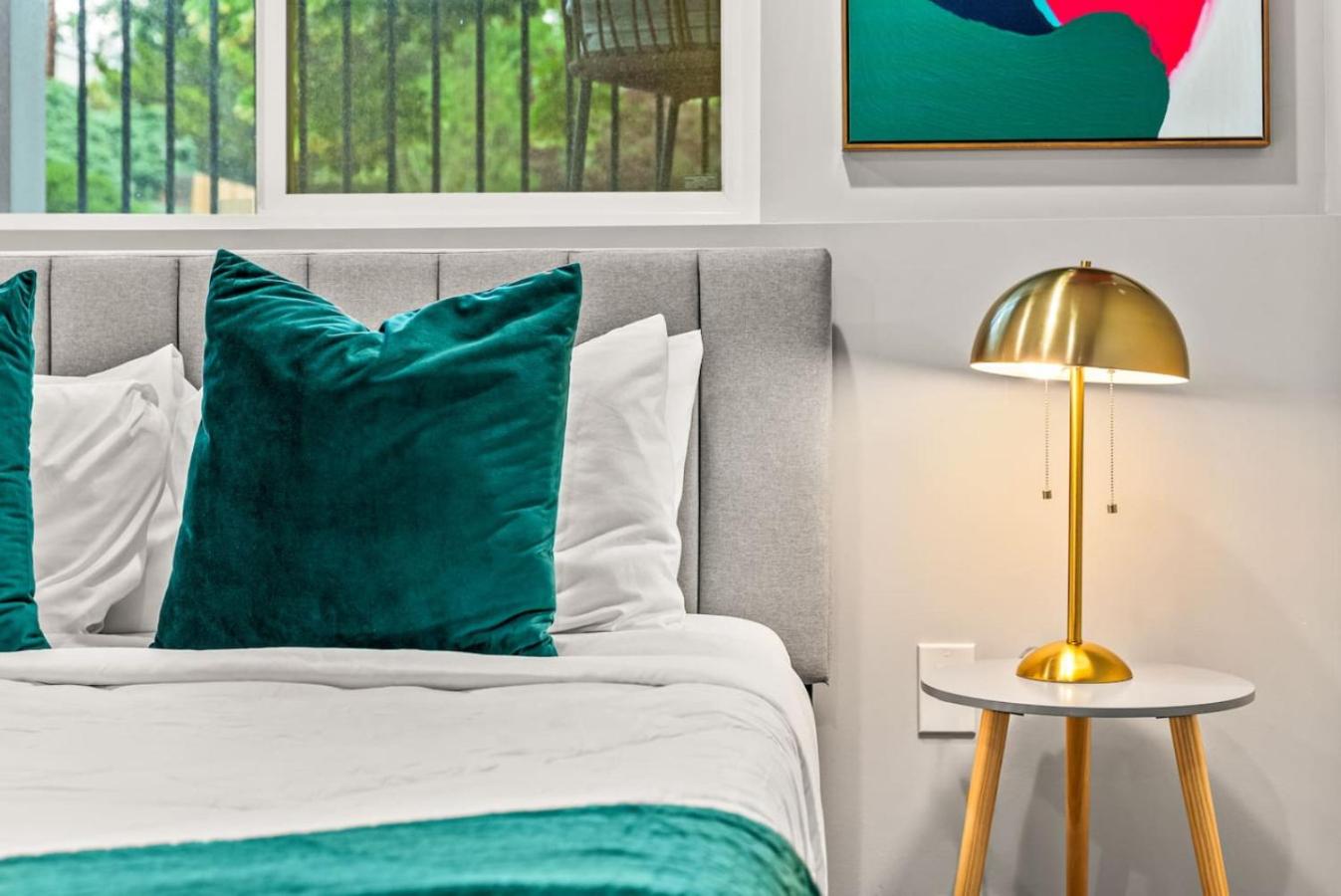 The Foundry House Eclectic 5BR Family Retreat