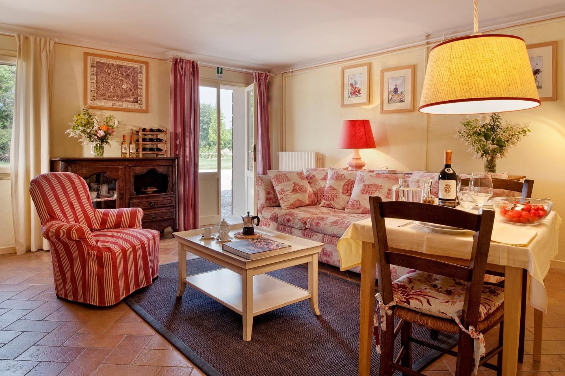 Agriturismo La Montecchia