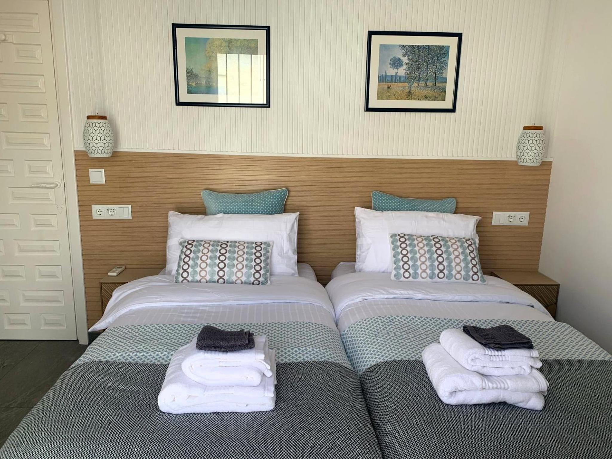 Pueblo Andaluz New Luxury Townhouse Centre Nerja