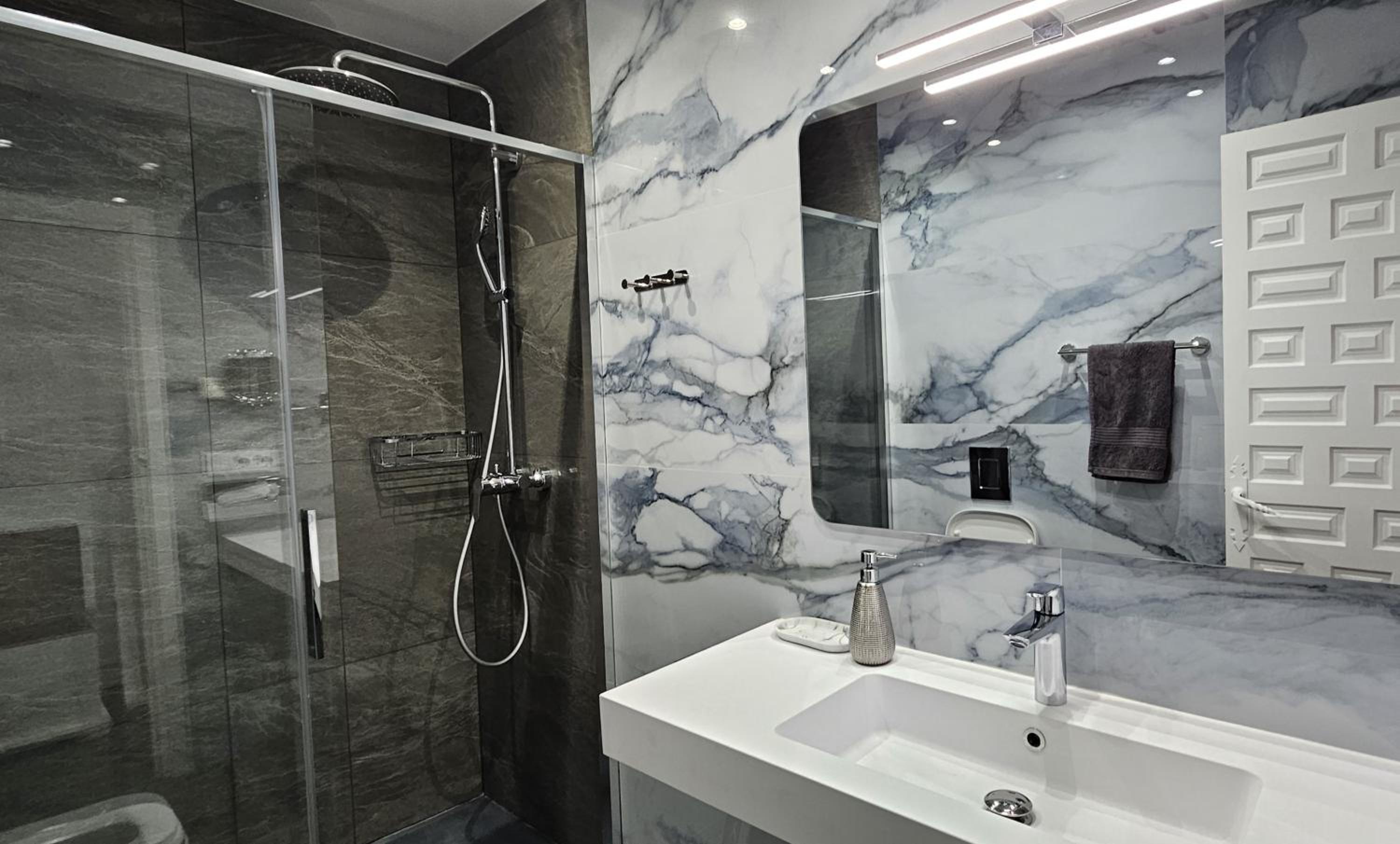 Pueblo Andaluz New Luxury Townhouse Centre Nerja