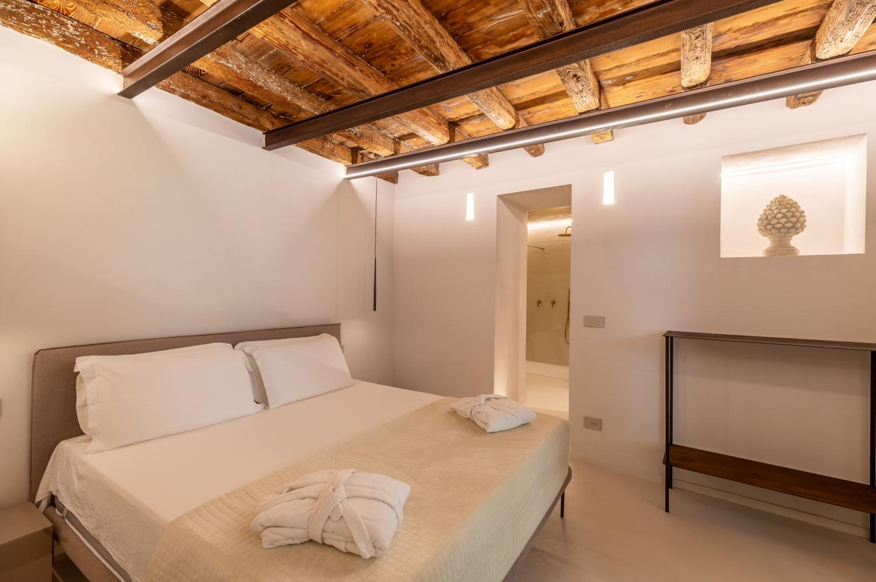 Re Carlo - Ortigia Luxury Suite
