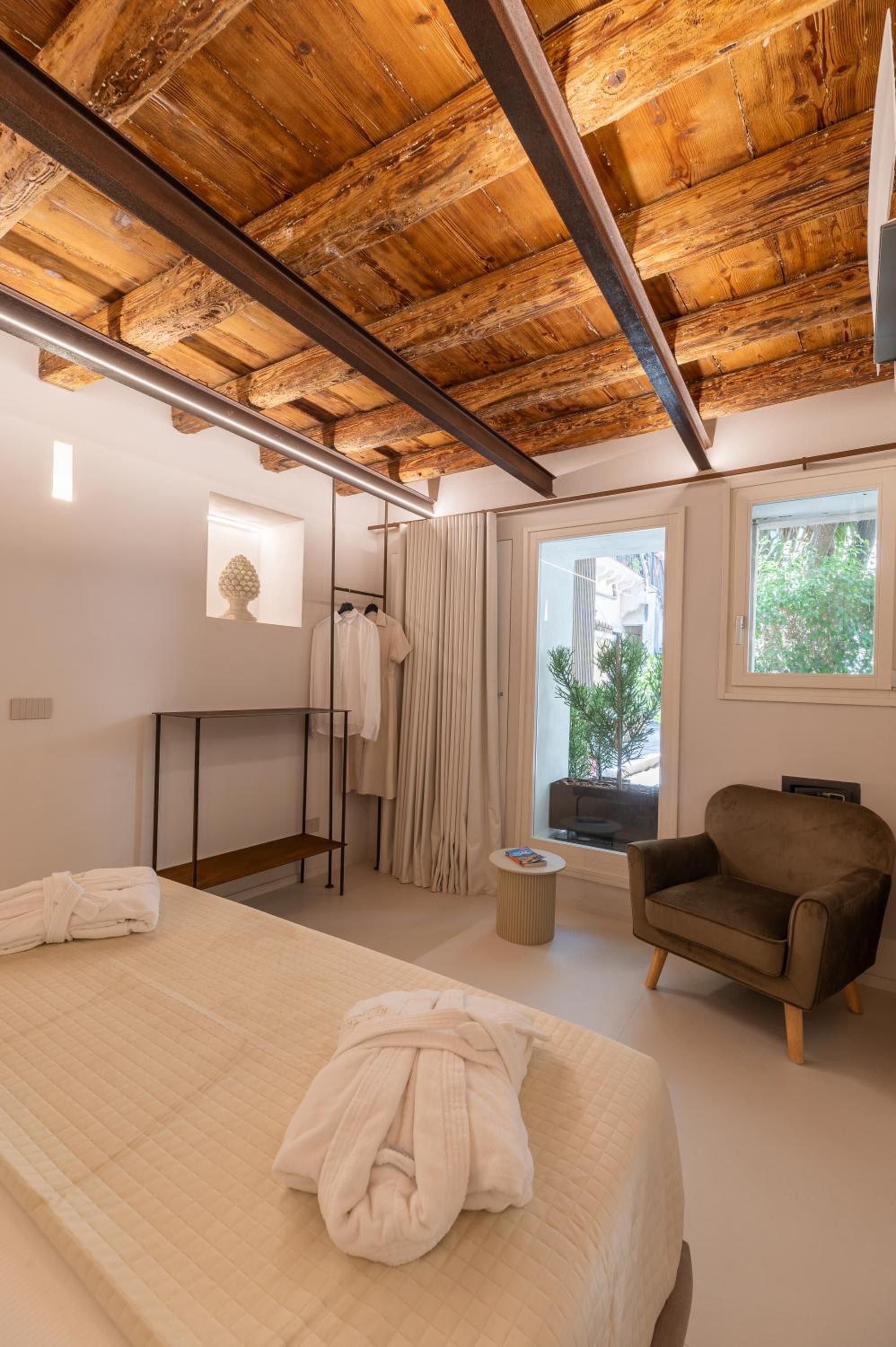 Re Carlo - Ortigia Luxury Suite