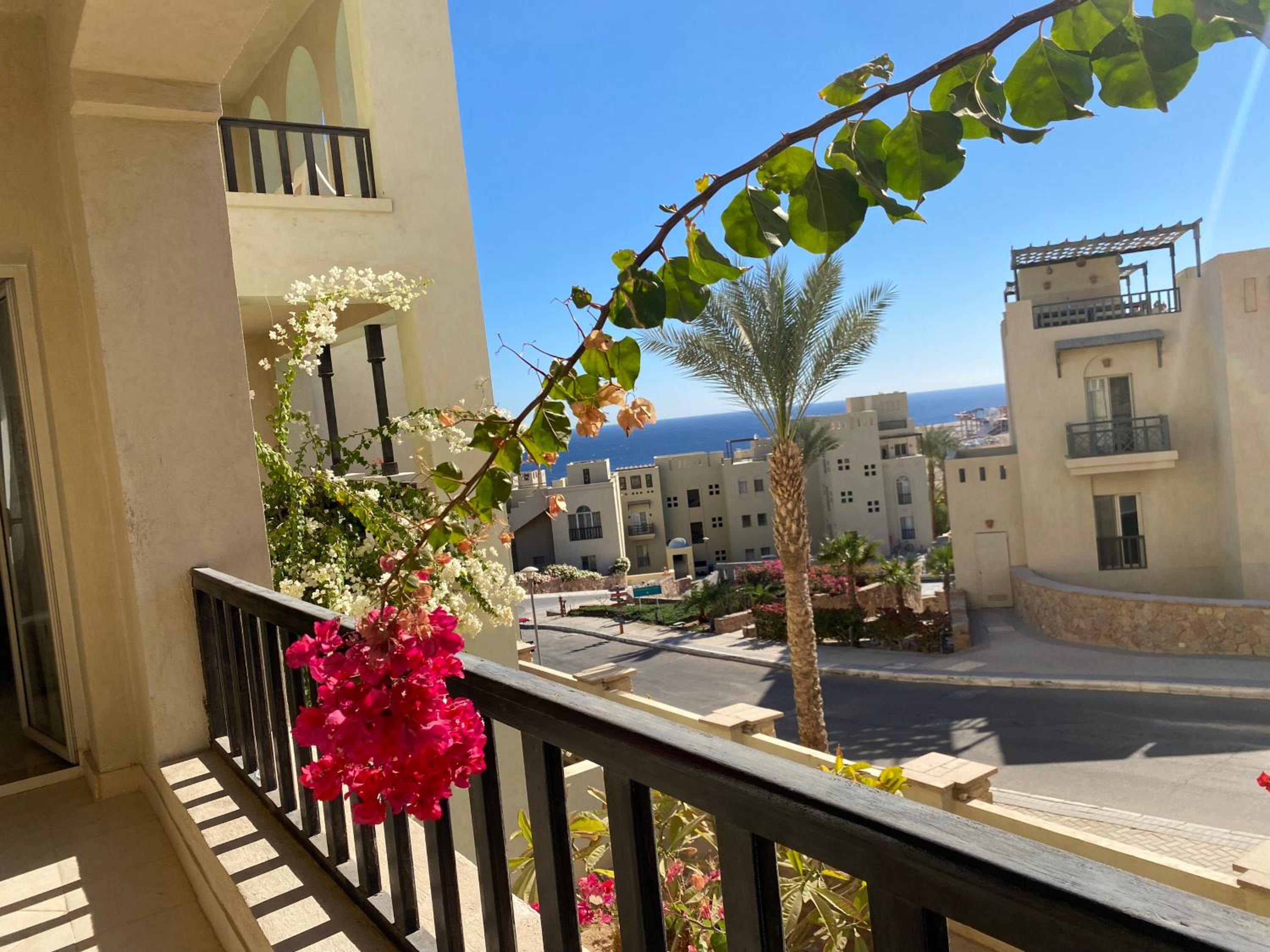 Cozy studio in Azzurra Resort Sahl Hasheesh 65 Sq M