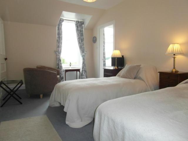 Holly Lodge view 4