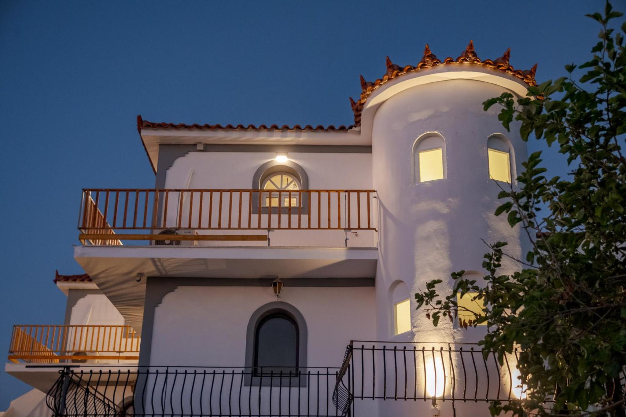 Restia tower apartments