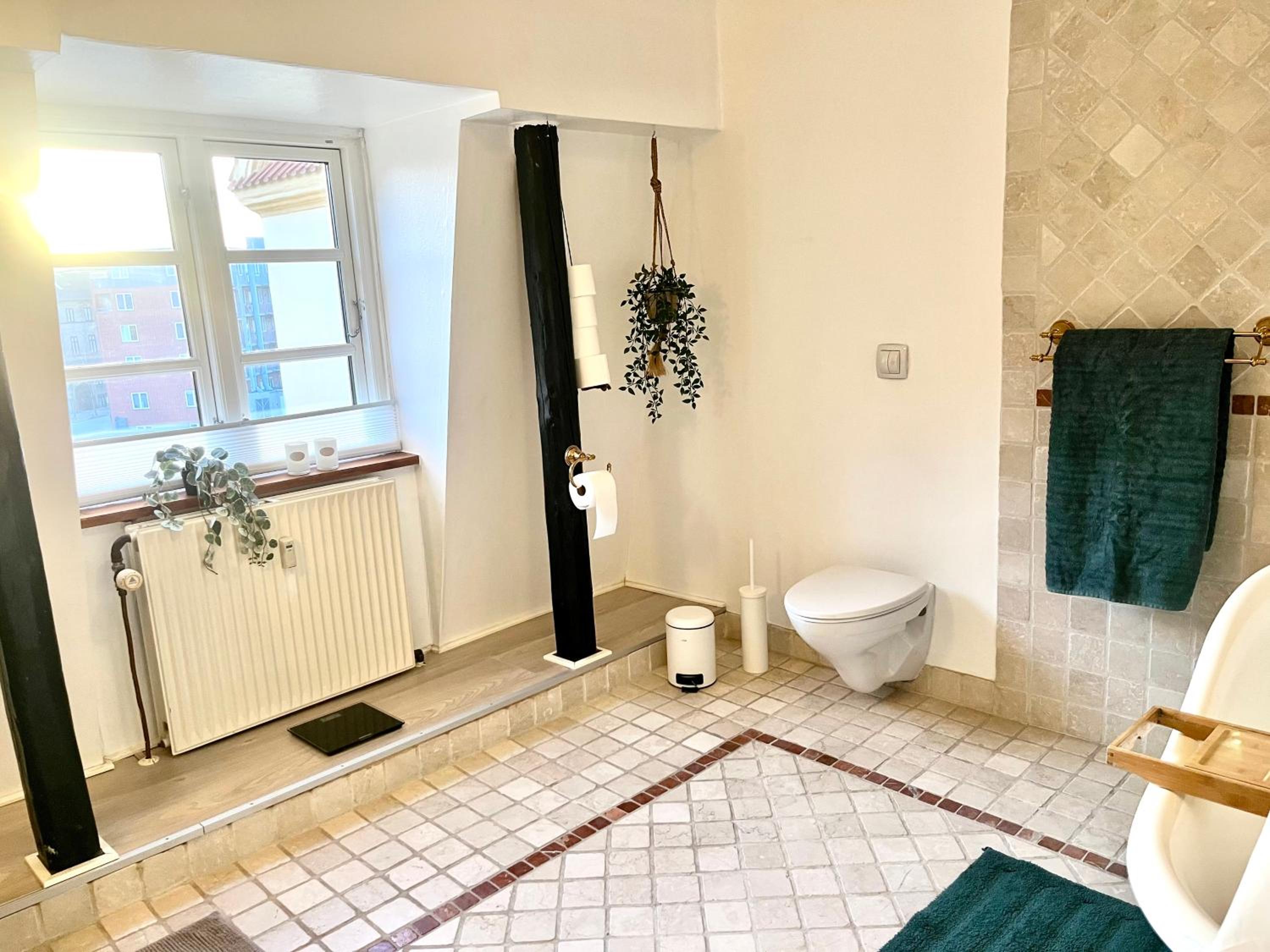 Apartment Alma - Cosy Stay in Aalborg C
