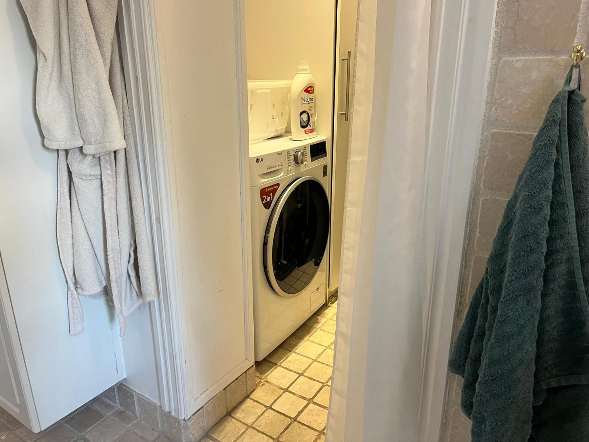Apartment Alma - Cosy Stay in Aalborg C