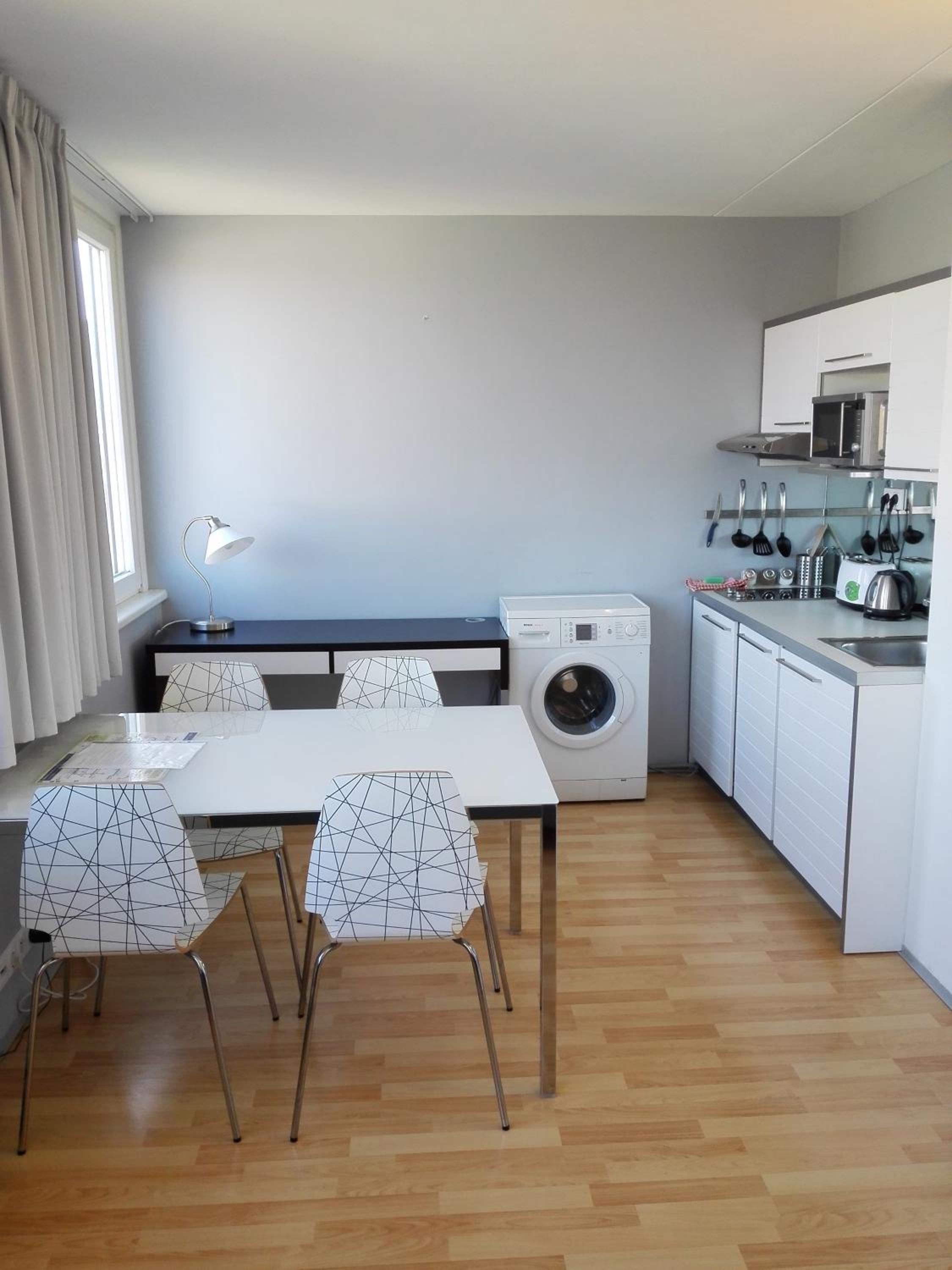 Golden Family Apartments