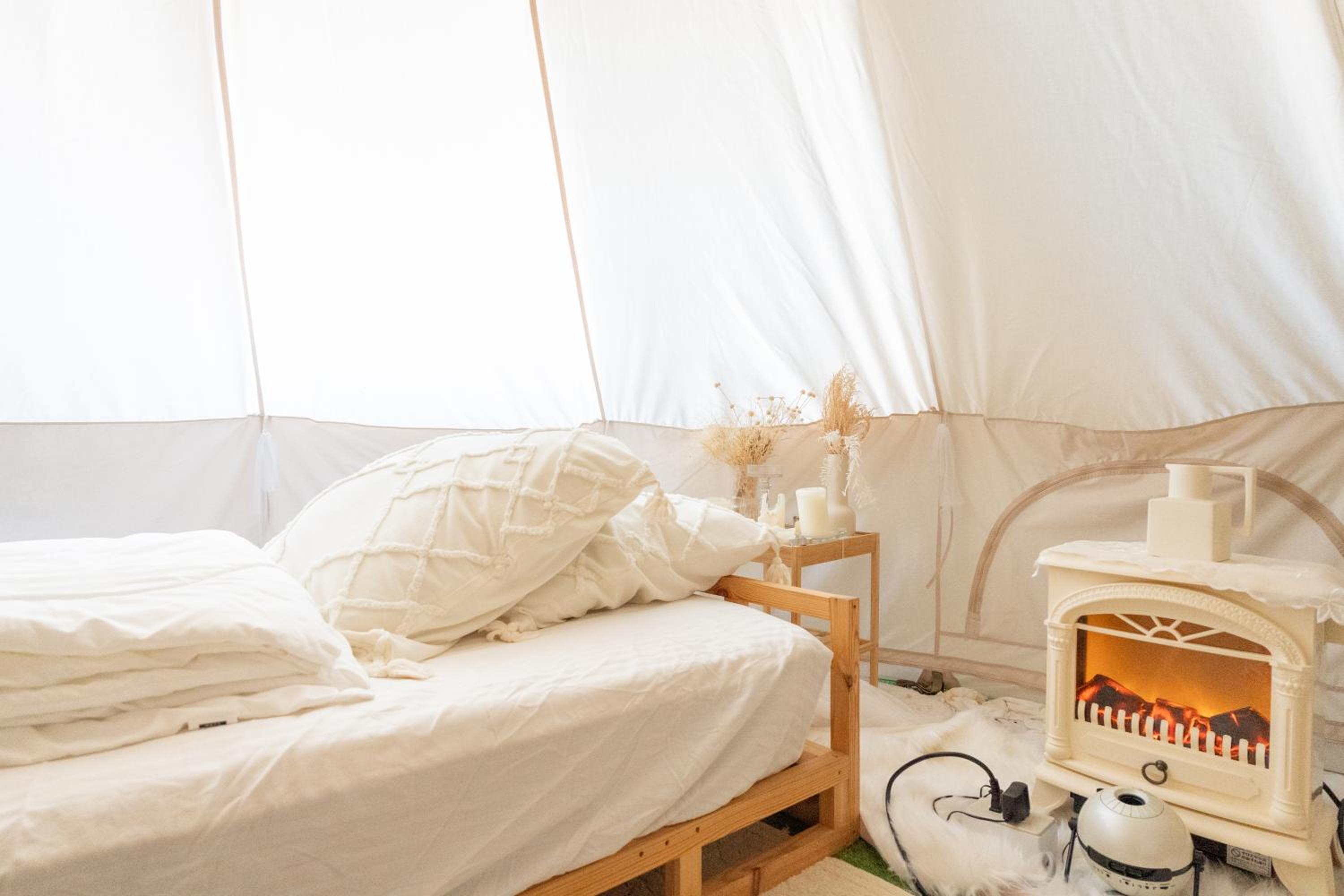 CREA BASE -Indoor Glamping Retreat-