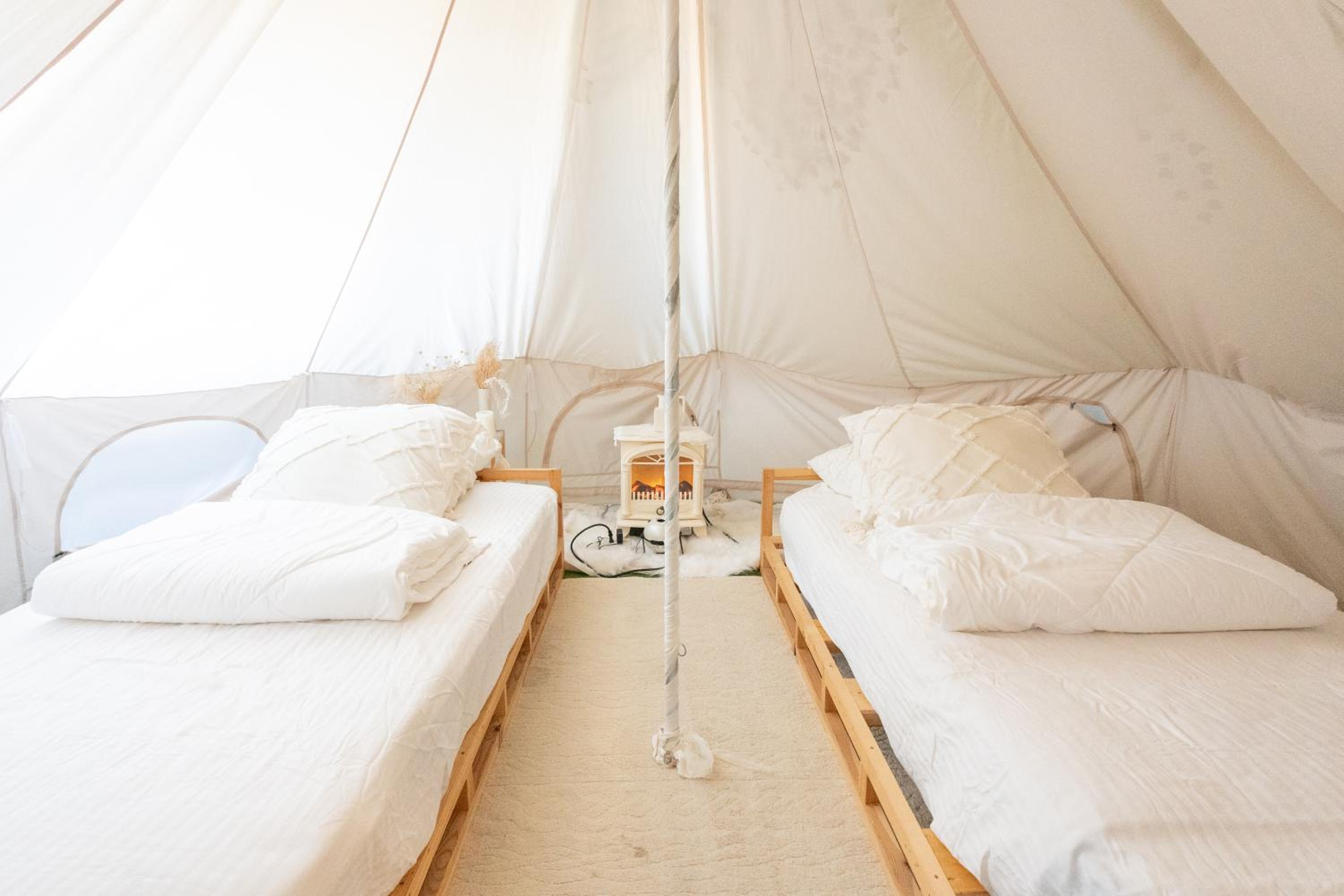 CREA BASE -Indoor Glamping Retreat-